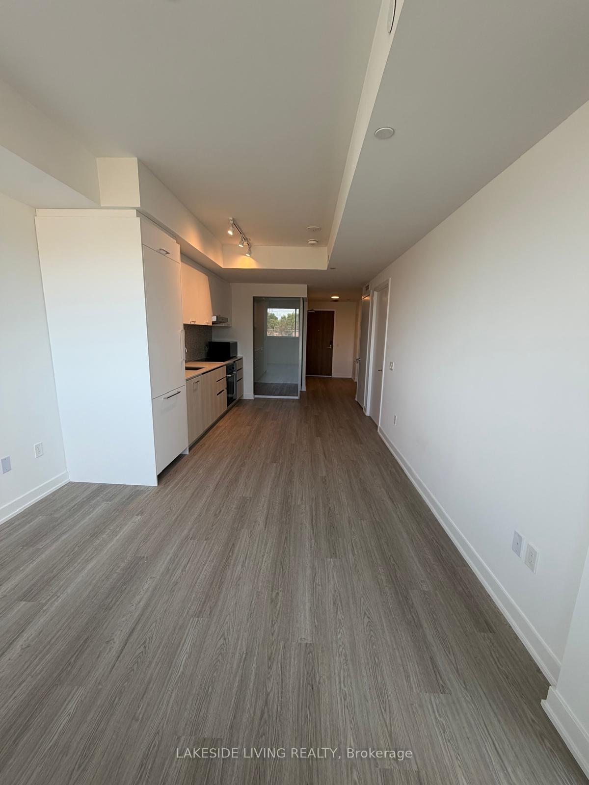 Photo 4 of Unit 309, 8188 Yonge Street, Vaughan, Uplands — HOMEH