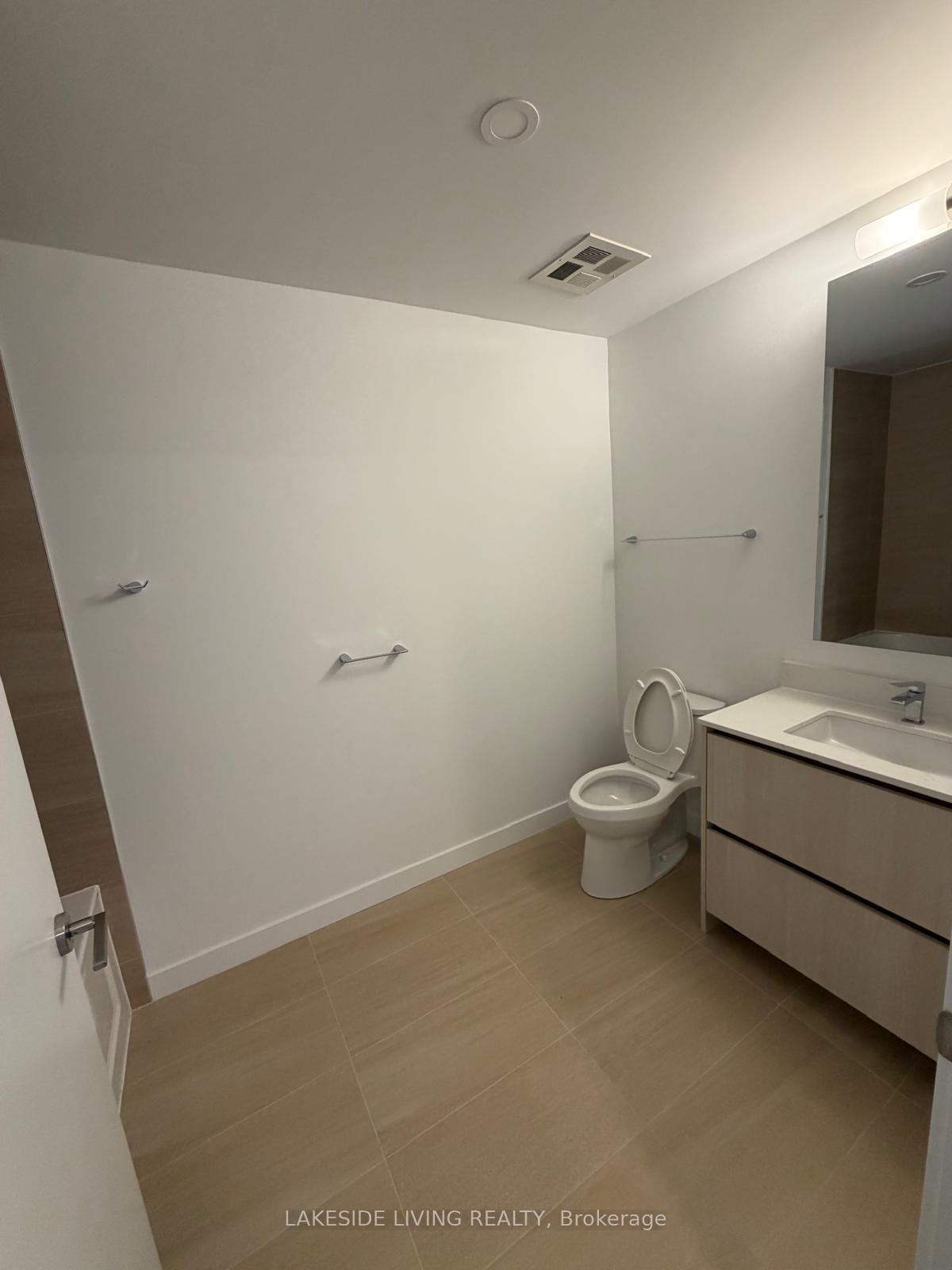 Photo 9 of Unit 309, 8188 Yonge Street, Vaughan, Uplands — HOMEH