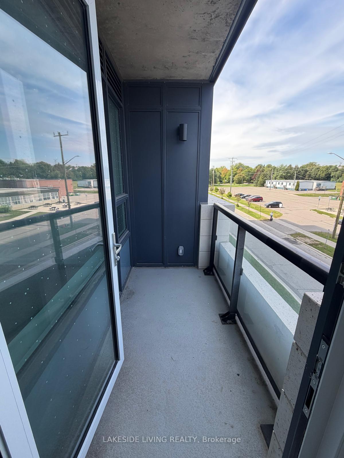 Photo 14 of Unit 309, 8188 Yonge Street, Vaughan, Uplands — HOMEH