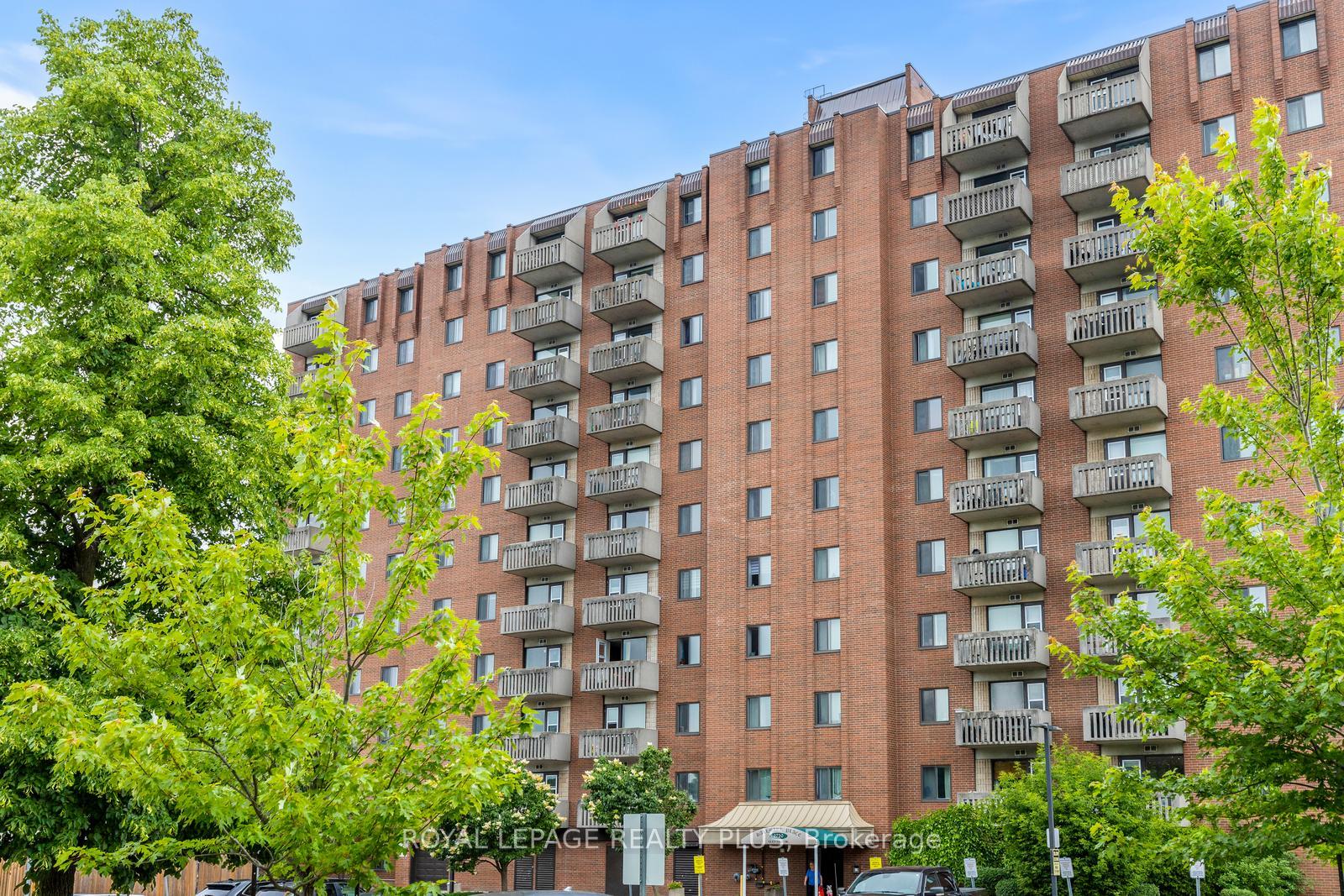 Photo of Unit 1012, 6720 Glen Erin Drive