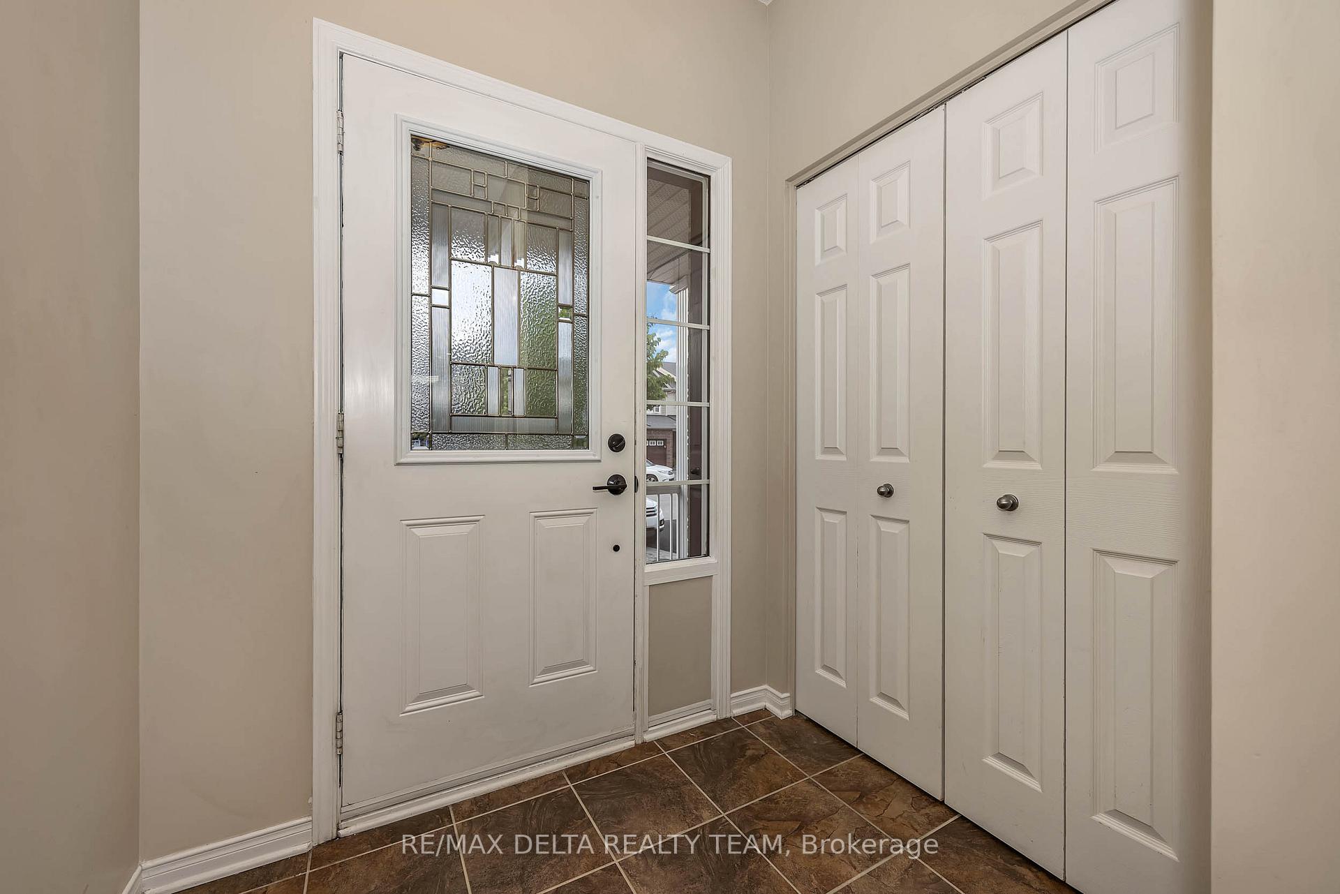 Photo 6 of 253 Cityview Crescent, Ottawa, Springridge/East Village — HOMEH