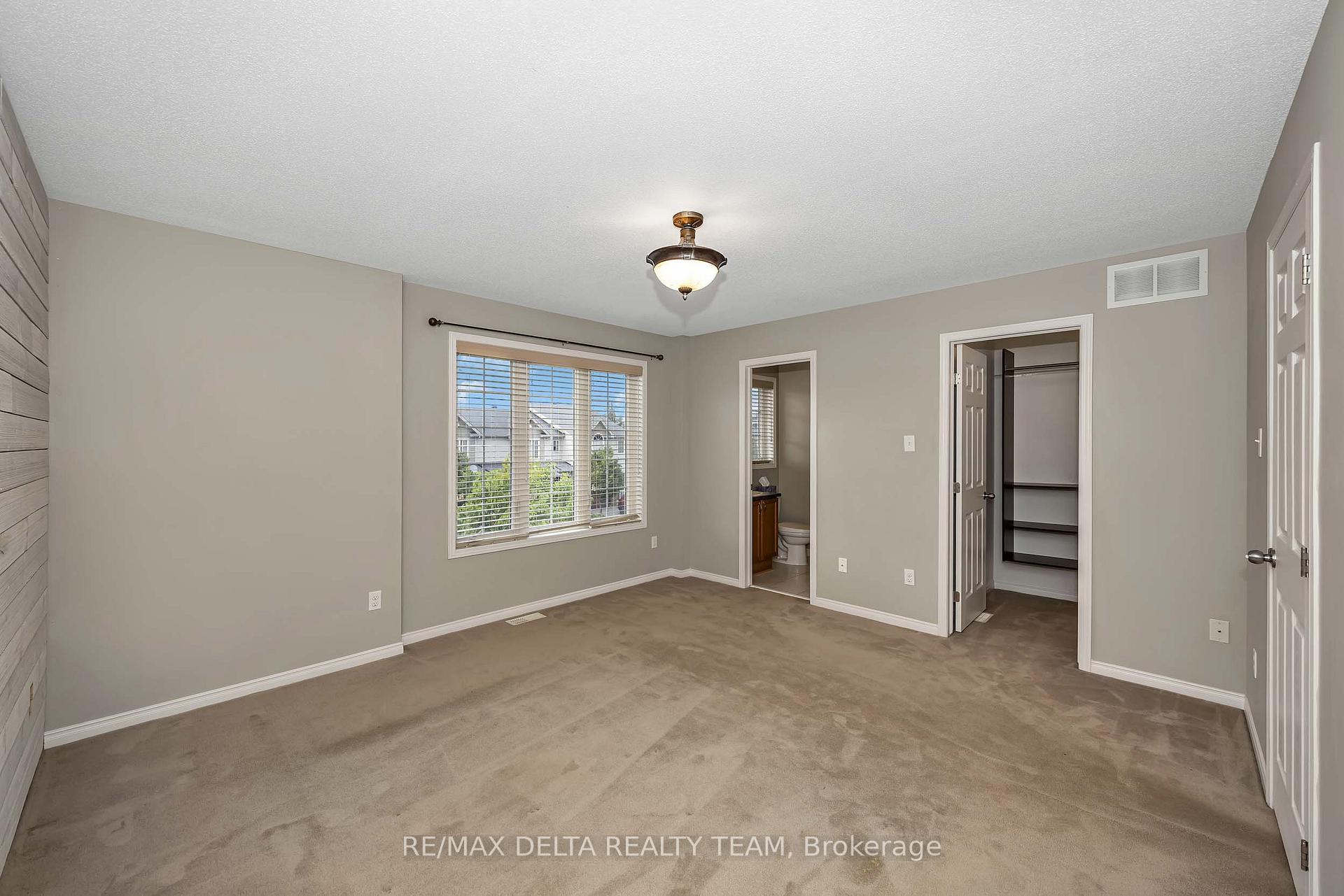 Photo 25 of 253 Cityview Crescent, Ottawa, Springridge/East Village — HOMEH