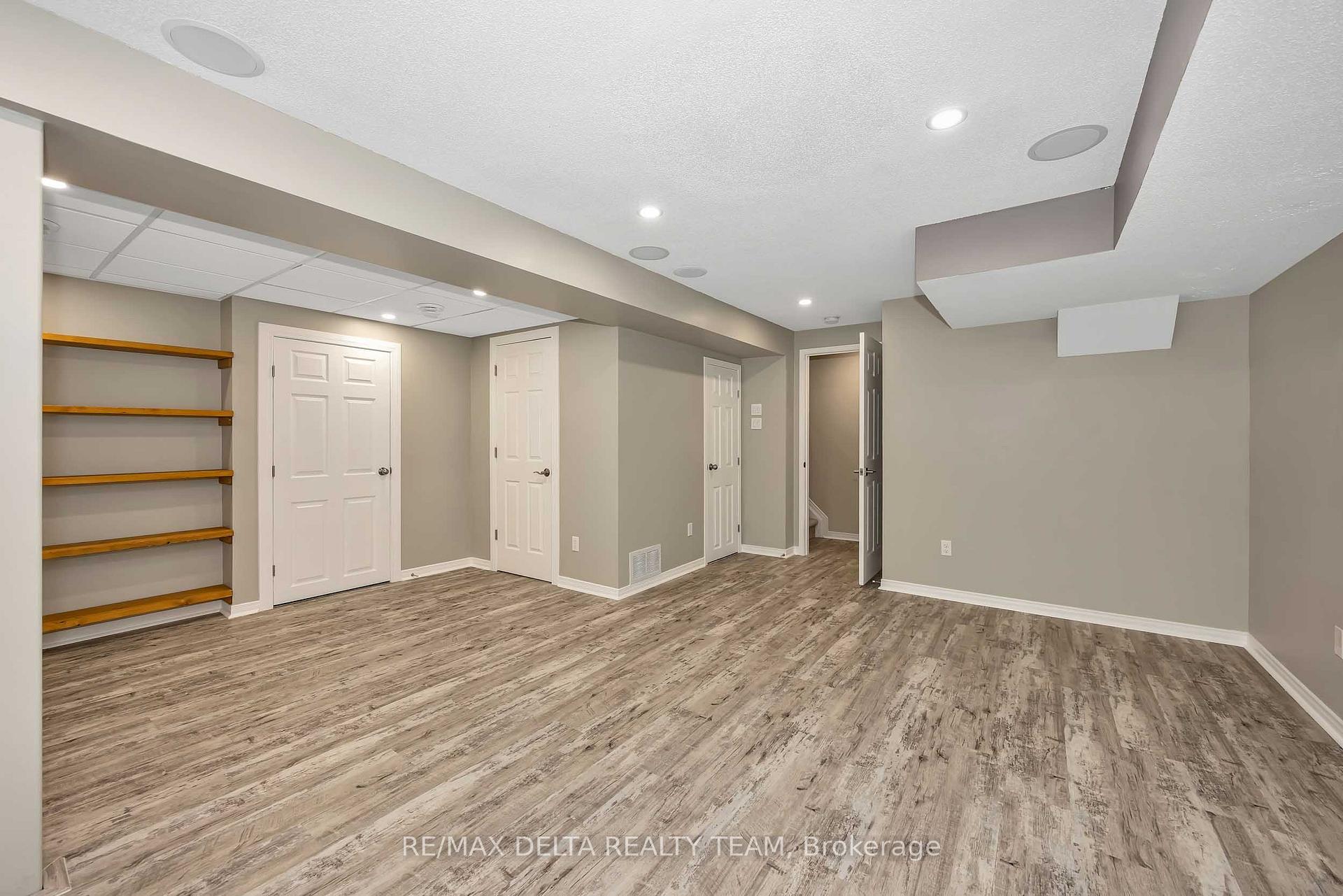 Photo 38 of 253 Cityview Crescent, Ottawa, Springridge/East Village — HOMEH
