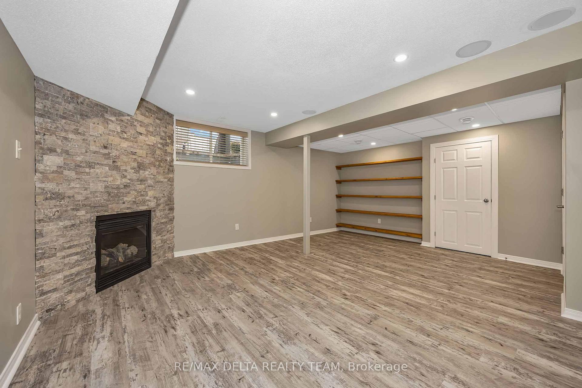 Photo 39 of 253 Cityview Crescent, Ottawa, Springridge/East Village — HOMEH