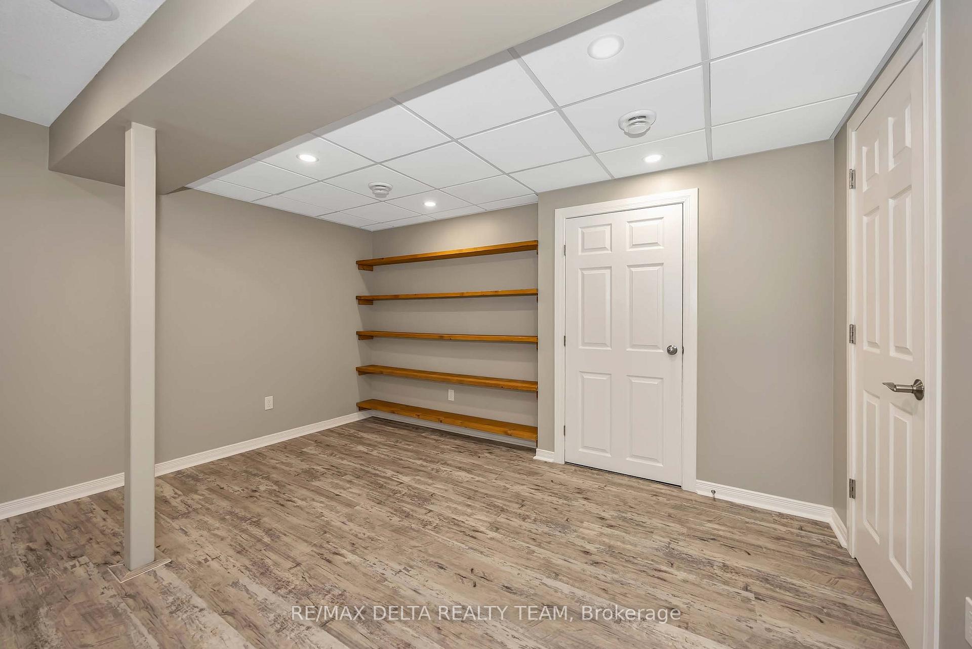 Photo 40 of 253 Cityview Crescent, Ottawa, Springridge/East Village — HOMEH