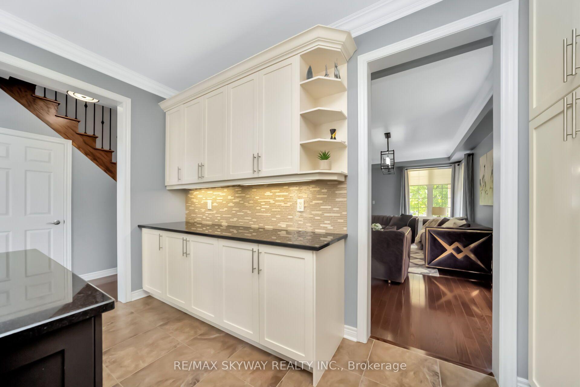 Photo 14 of 51 Learmont Avenue, Caledon, Rural Caledon — HOMEH