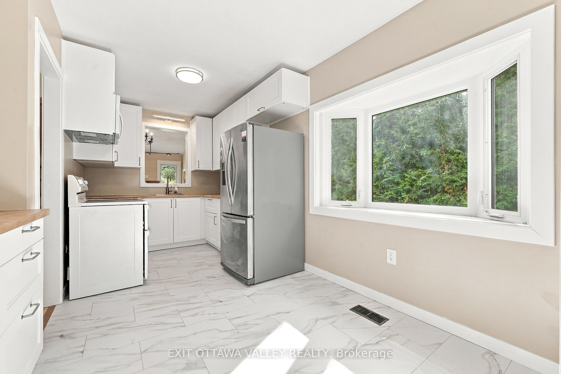 Photo 19 of 5 Silvie Street, Deep River, Deep River — HOMEH