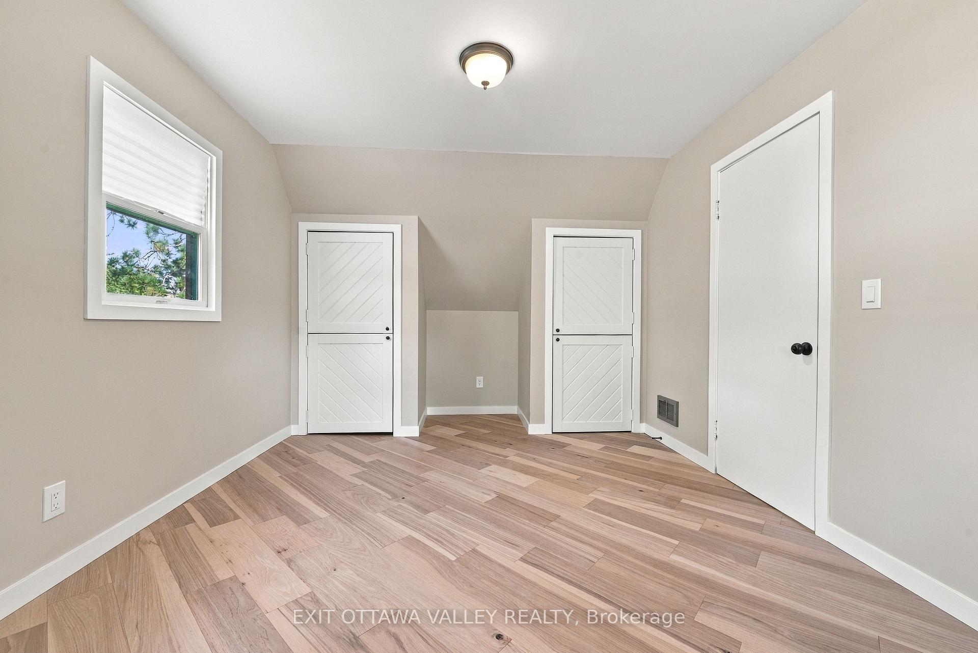 Photo 34 of 5 Silvie Street, Deep River, Deep River — HOMEH
