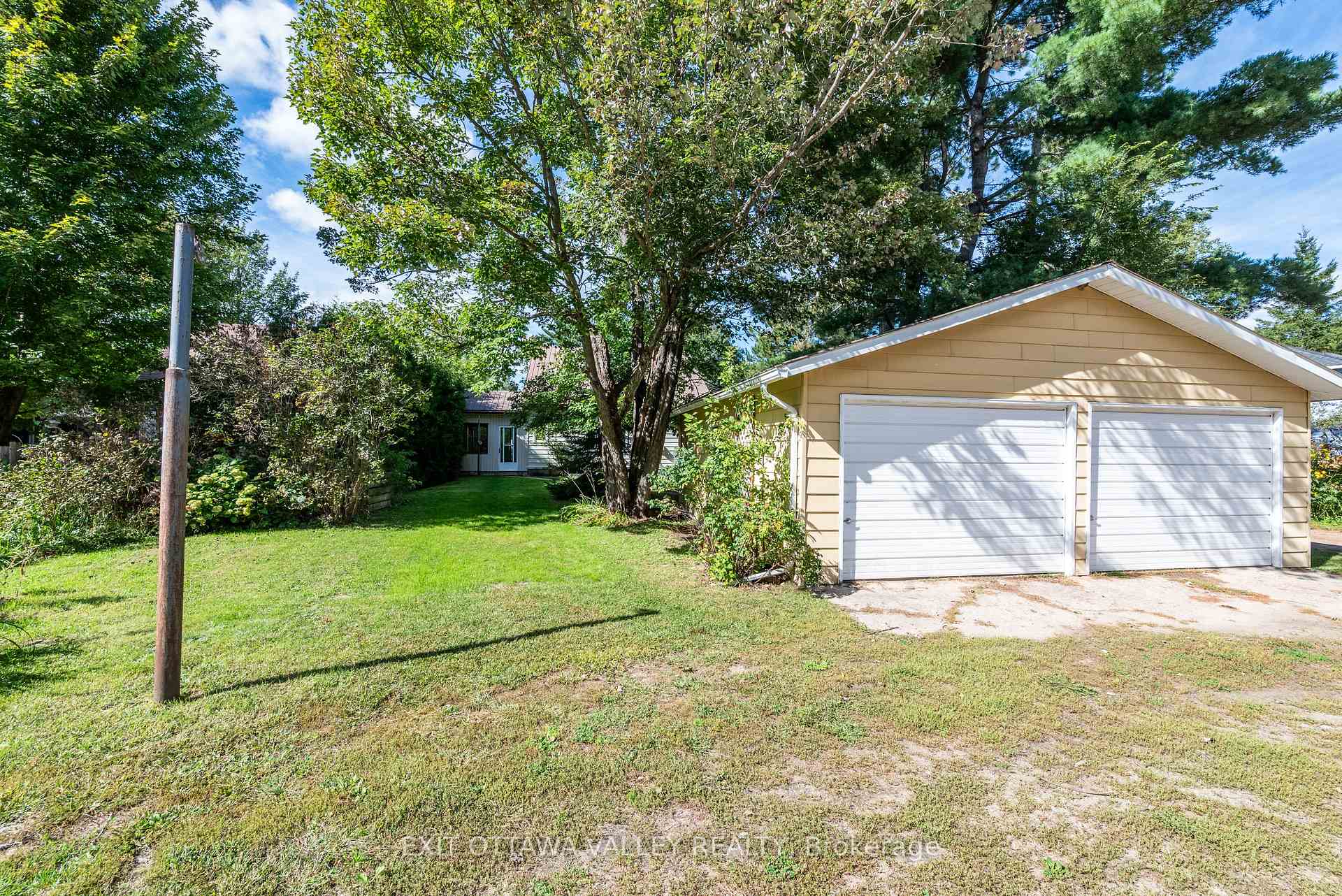 Photo 44 of 5 Silvie Street, Deep River, Deep River — HOMEH