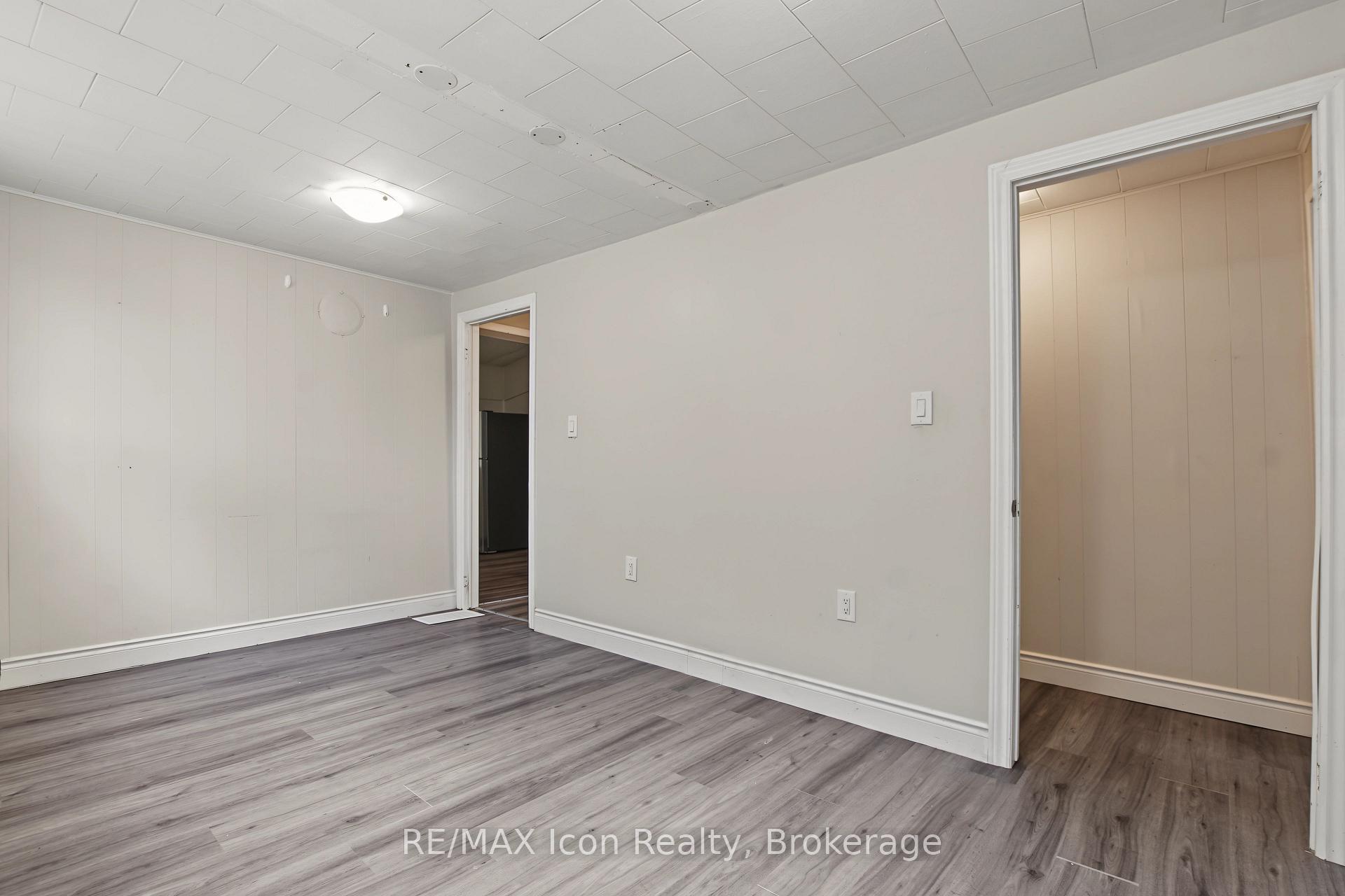 Photo 16 of 188 Stevenson Street N, Guelph, St. George's — HOMEH