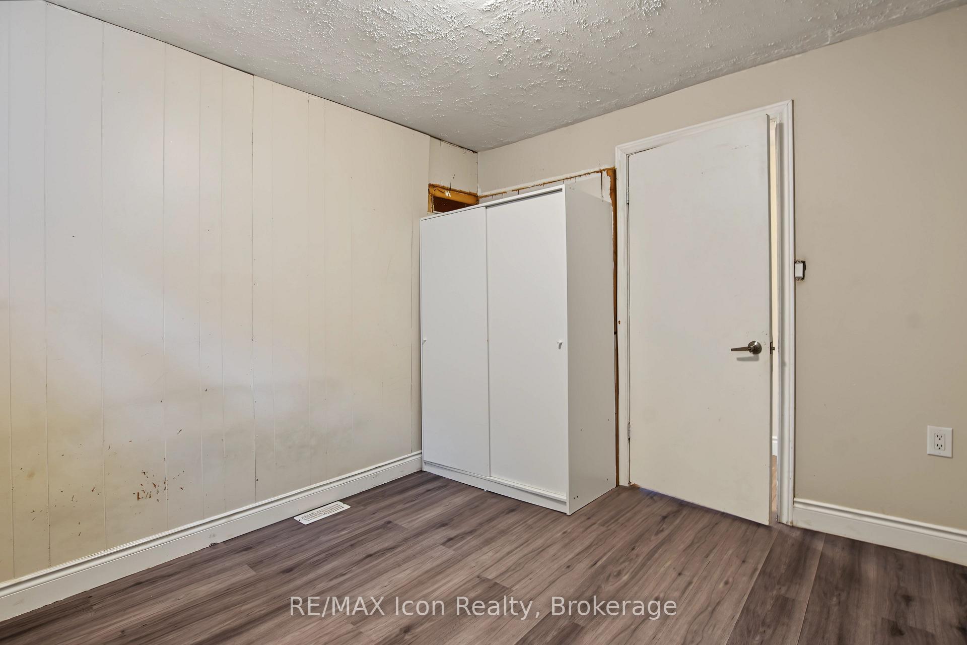 Photo 20 of 188 Stevenson Street N, Guelph, St. George's — HOMEH