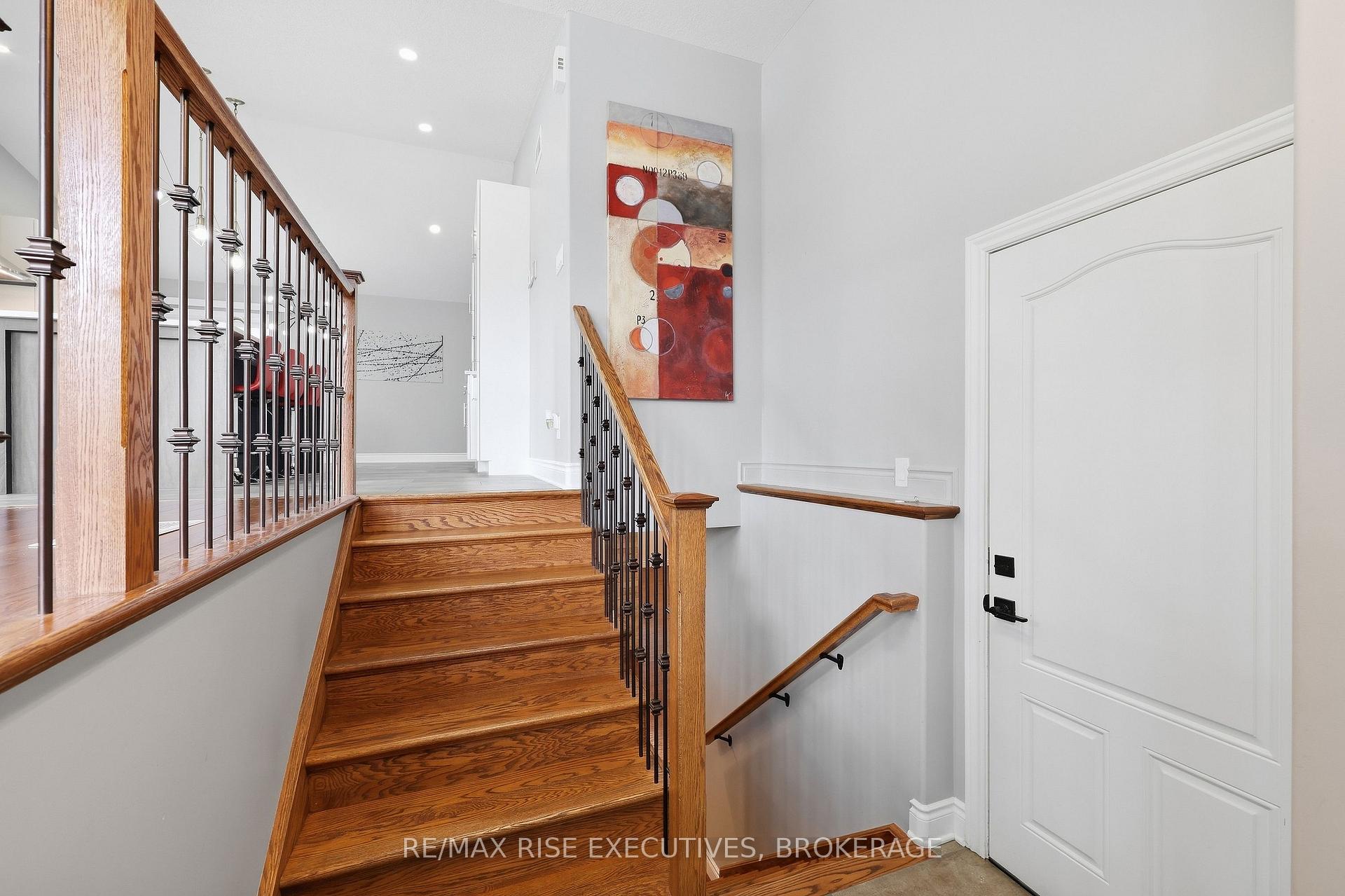 Photo 4 of 1500 Crimson Crescent, Kingston, City Northwest — HOMEH