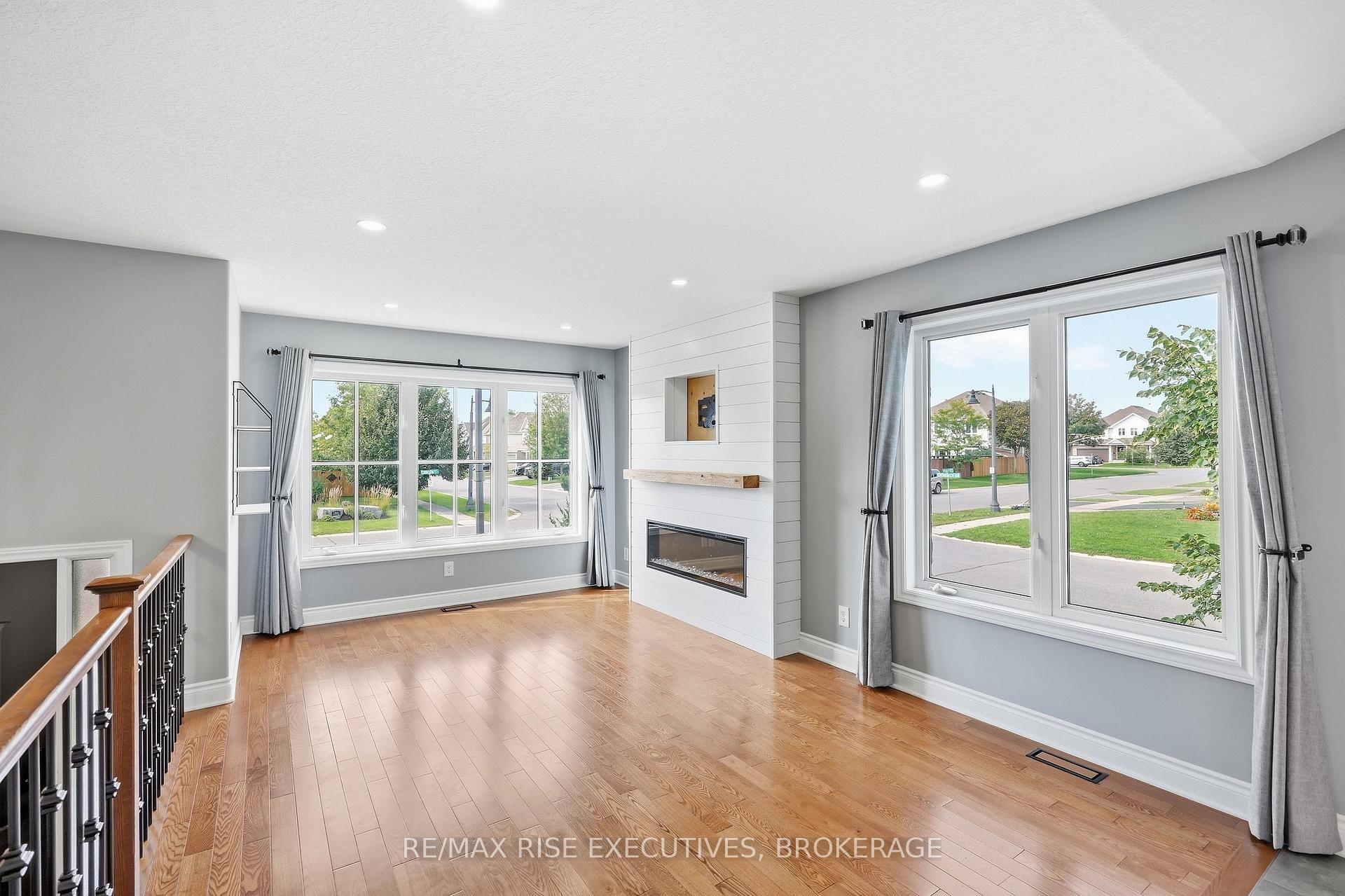 Photo 6 of 1500 Crimson Crescent, Kingston, City Northwest — HOMEH