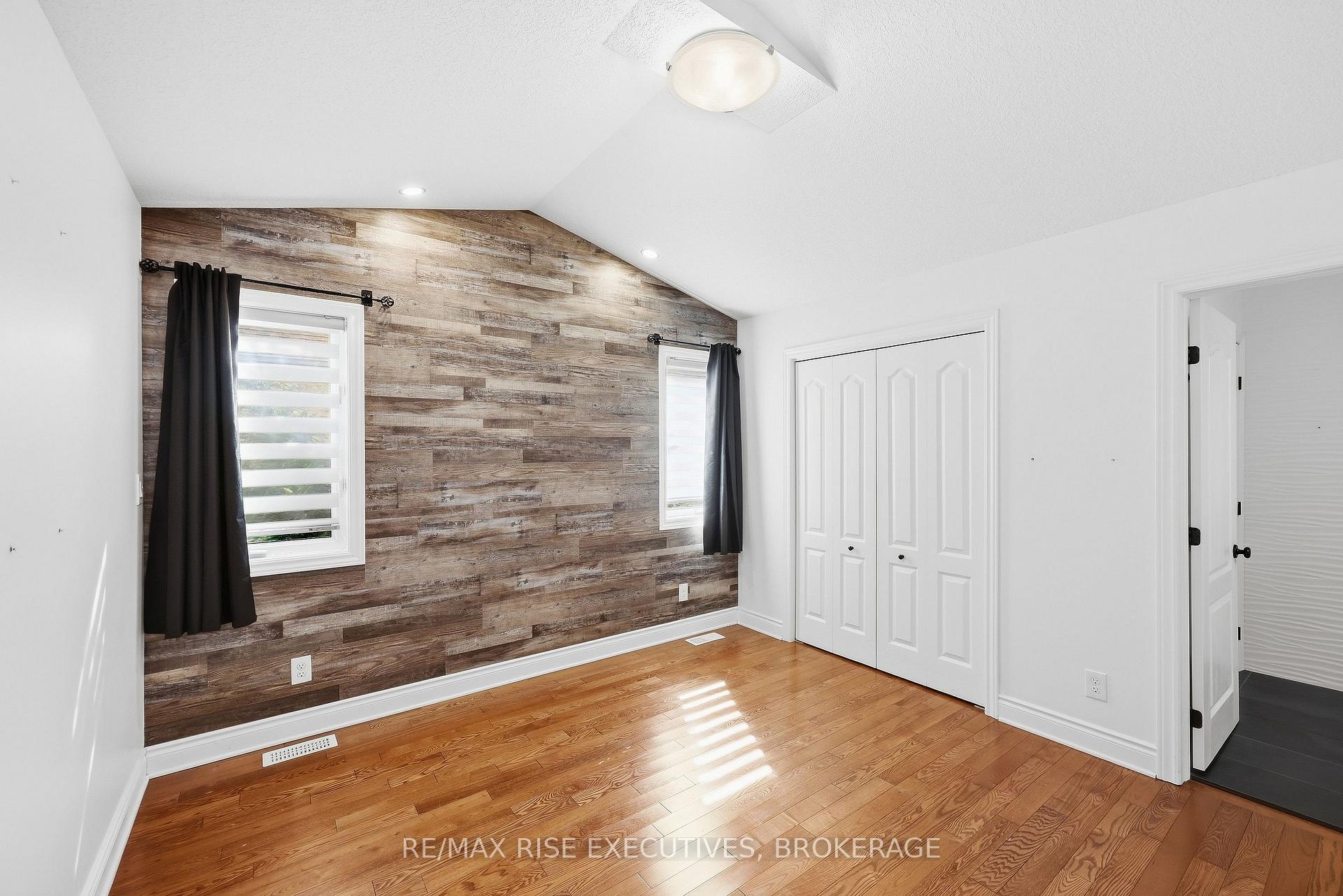 Photo 16 of 1500 Crimson Crescent, Kingston, City Northwest — HOMEH