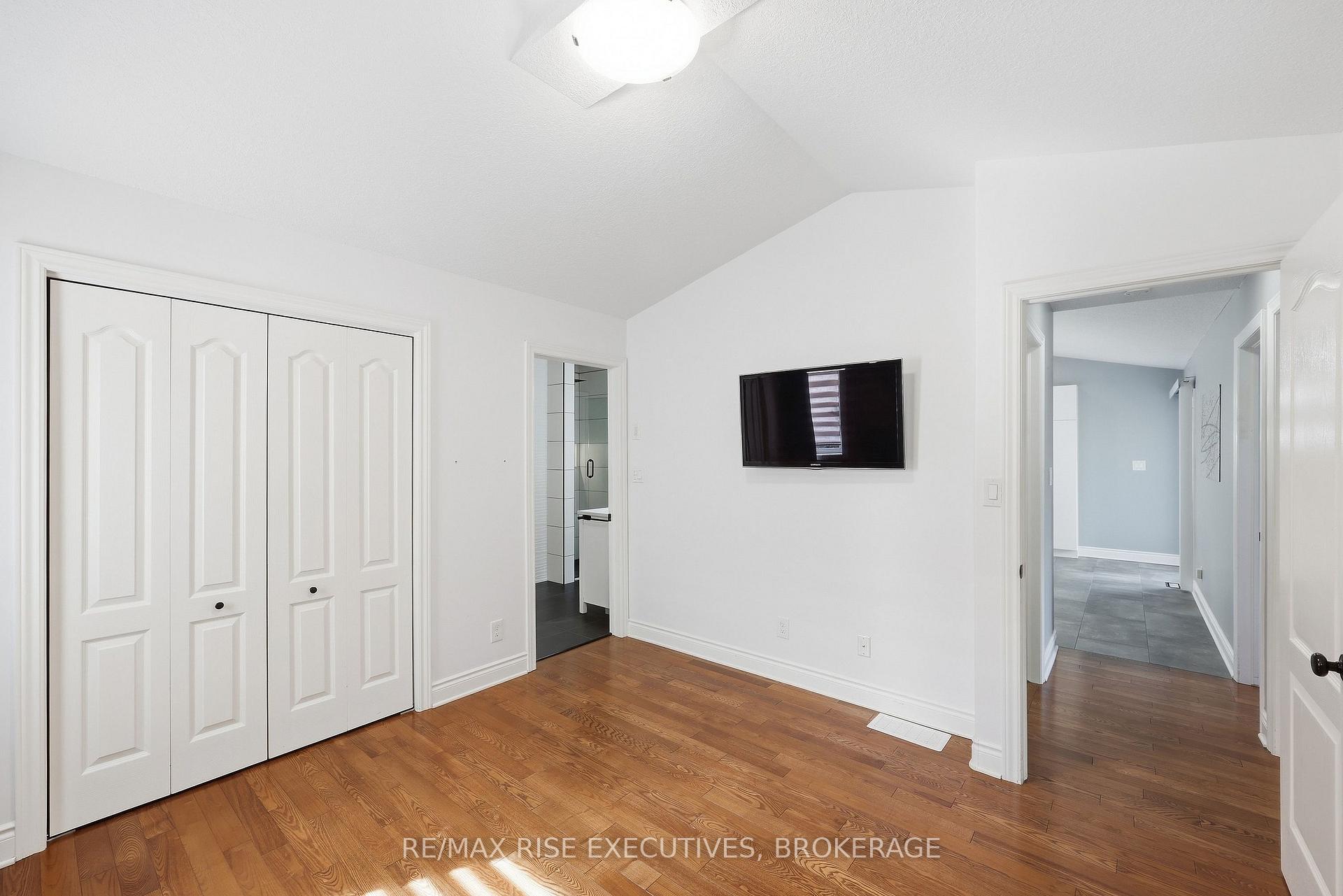 Photo 17 of 1500 Crimson Crescent, Kingston, City Northwest — HOMEH