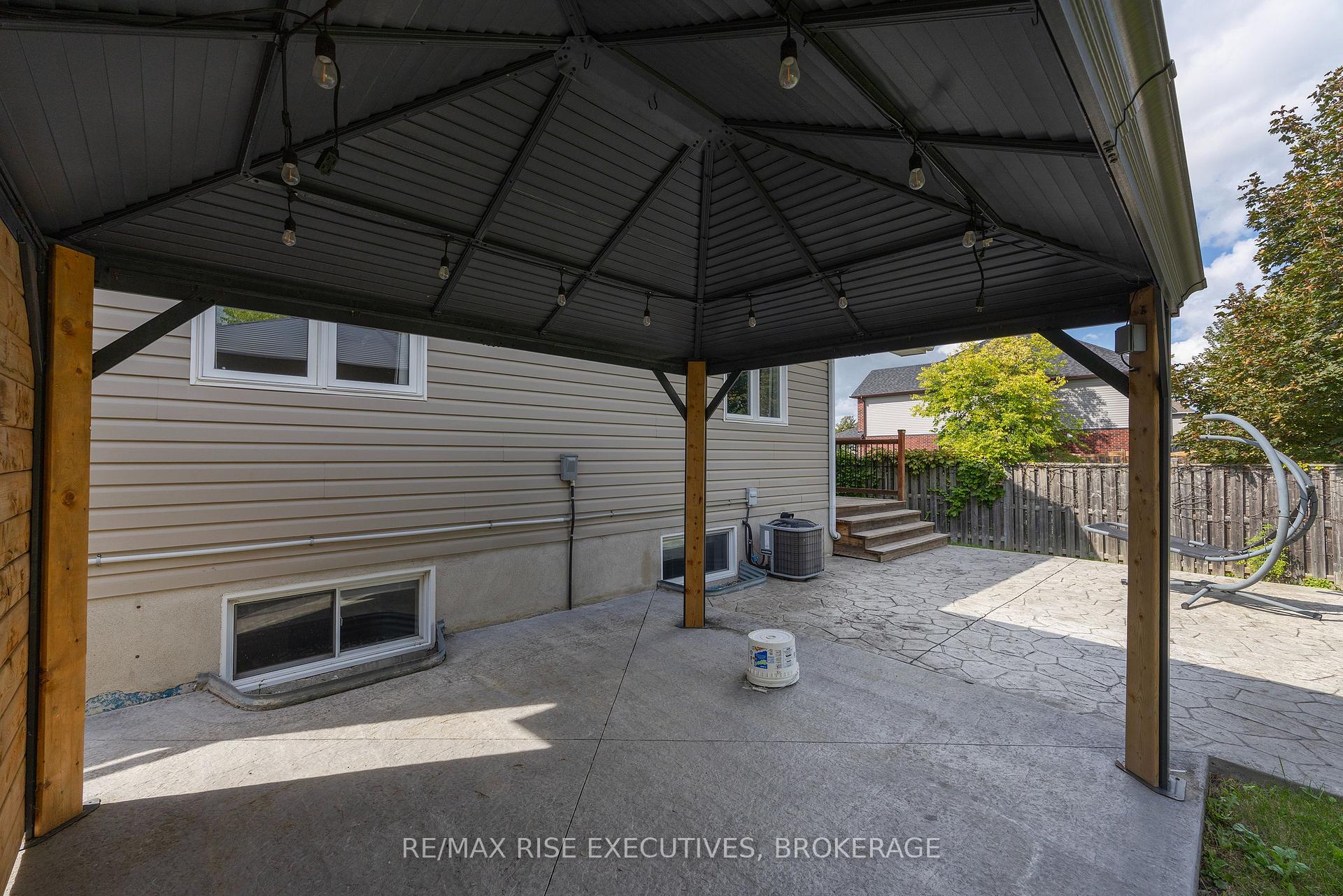 Photo 40 of 1500 Crimson Crescent, Kingston, City Northwest — HOMEH