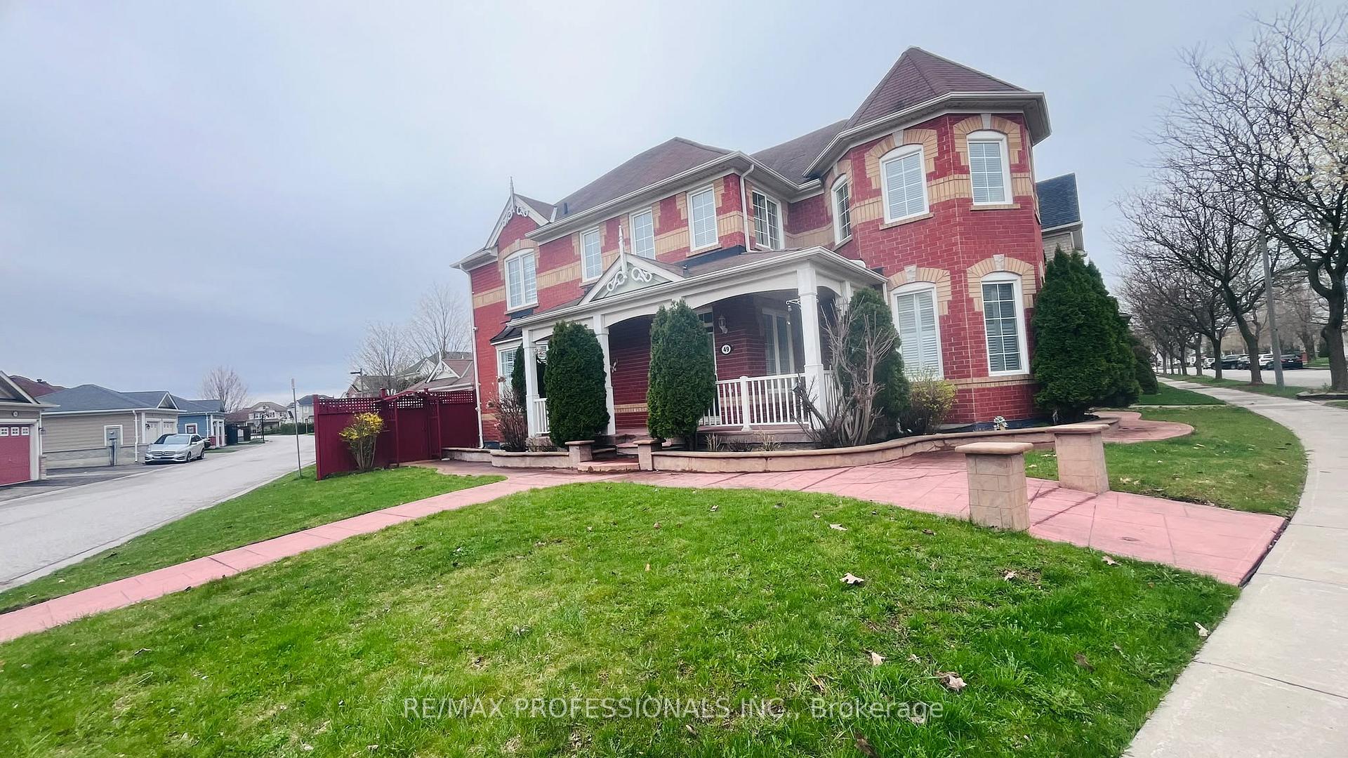 Photo 2 of 49 Colchester Street, Markham, Cornell — HOMEH