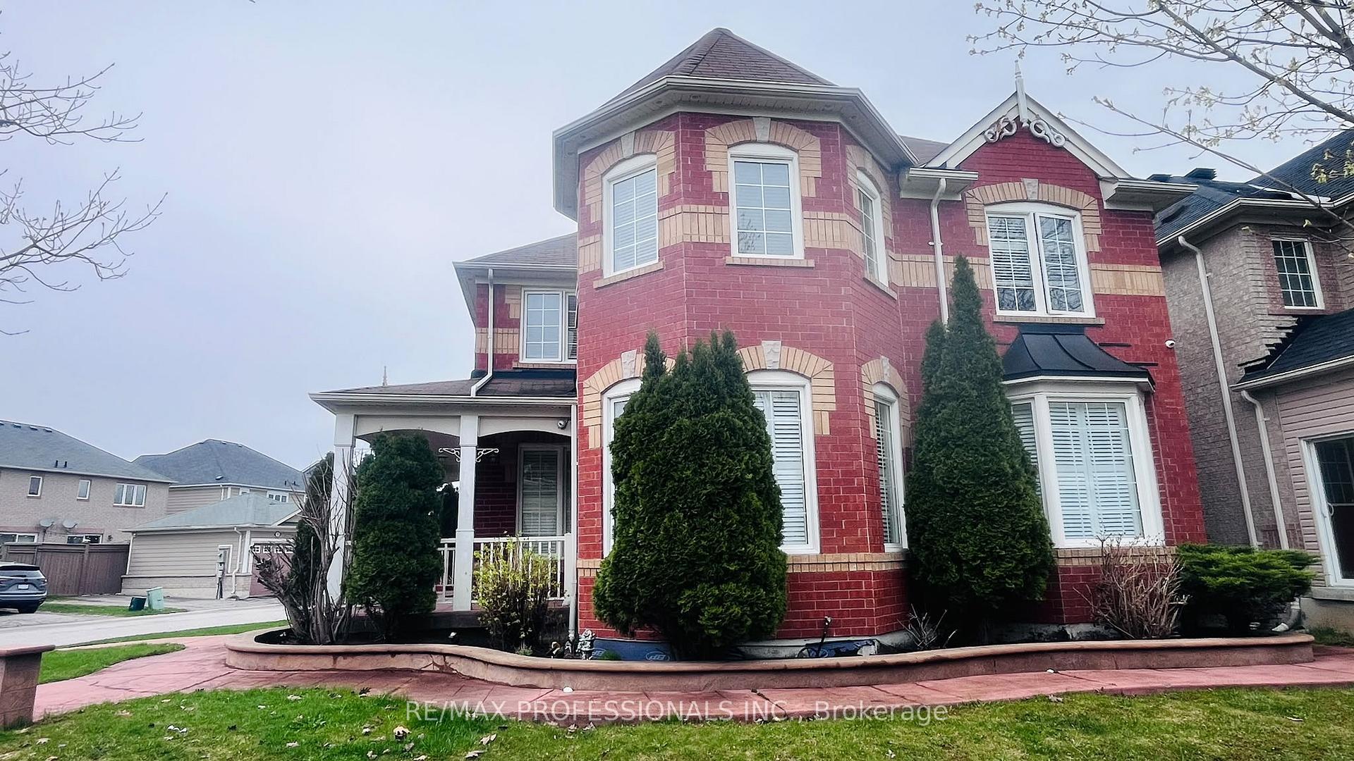 Photo 3 of 49 Colchester Street, Markham, Cornell — HOMEH