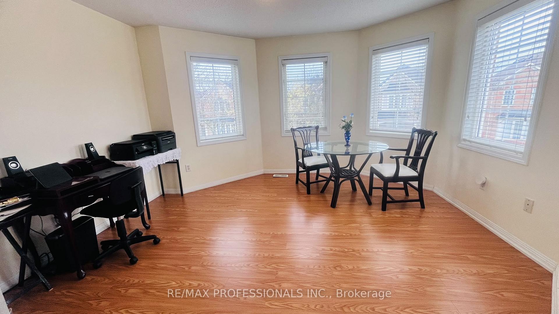 Photo 19 of 49 Colchester Street, Markham, Cornell — HOMEH