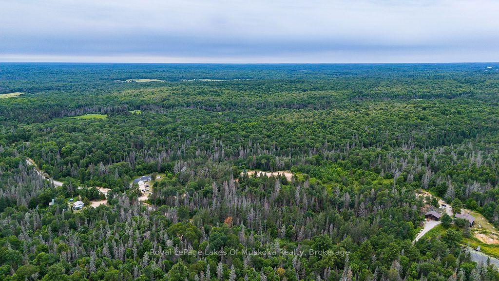 Photo 19 of 286 Halls Road E, Magnetawan — HOMEH