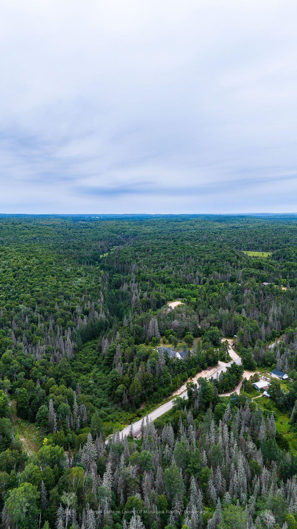 Photo 21 of 286 Halls Road E, Magnetawan — HOMEH