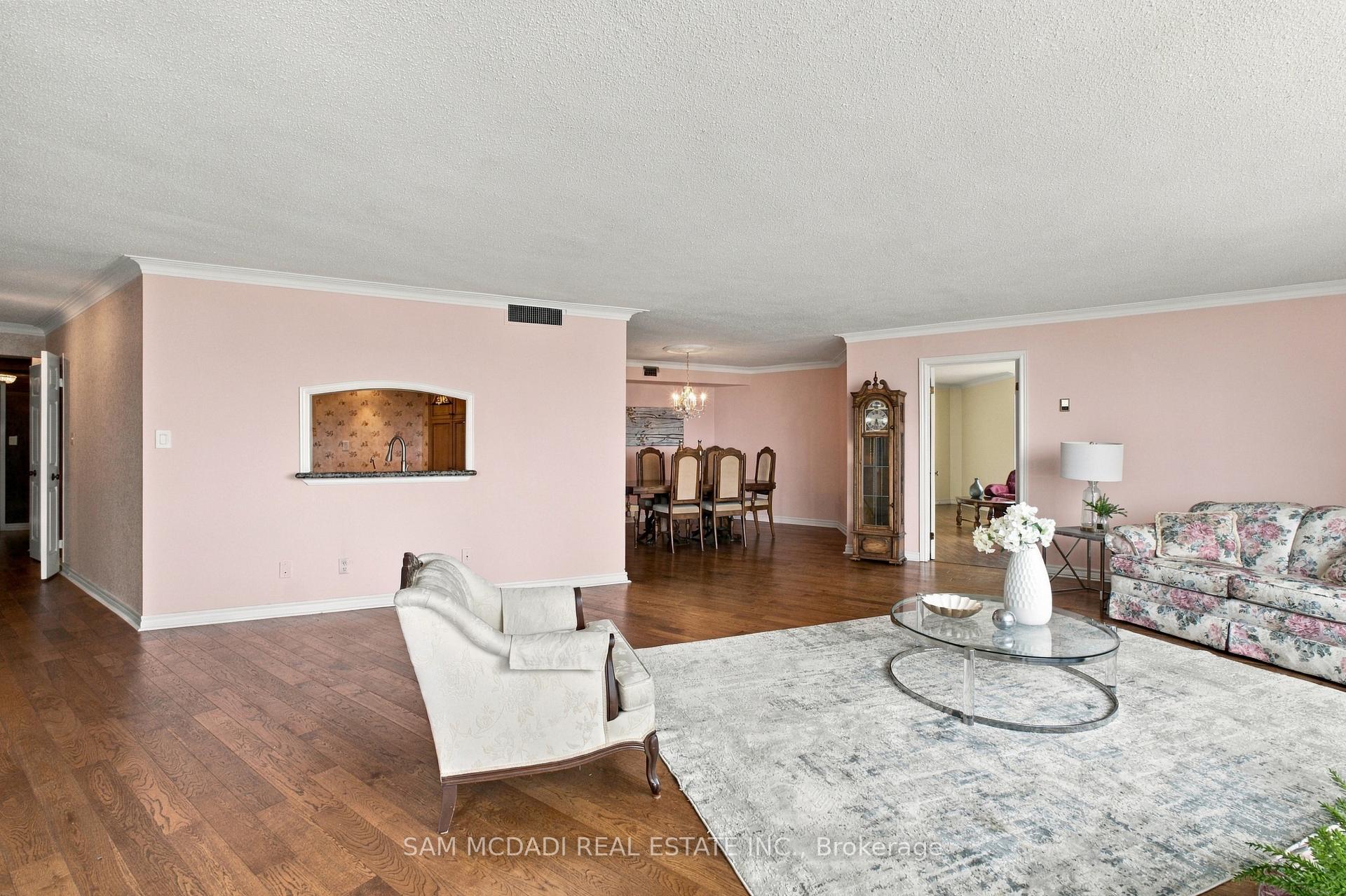 Photo 7 of Unit 2009, 2000 Islington Avenue, Etobicoke, Kingsview Village-The Westway — HOMEH