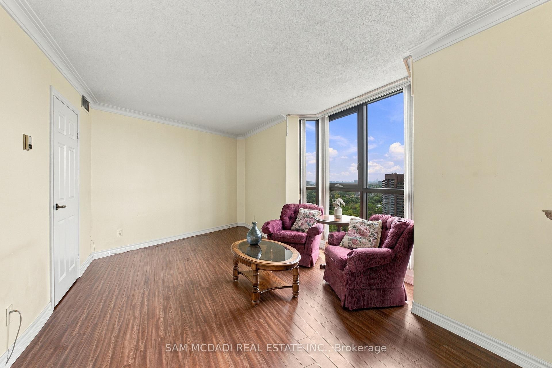 Photo 11 of Unit 2009, 2000 Islington Avenue, Etobicoke, Kingsview Village-The Westway — HOMEH