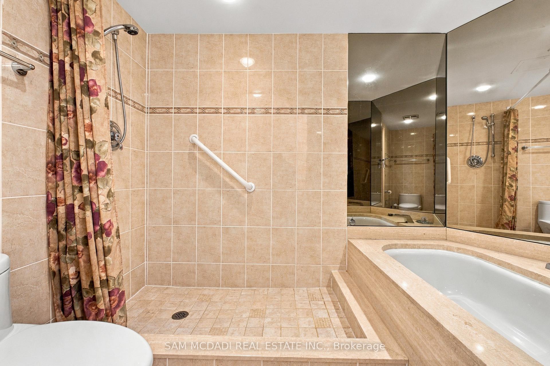 Photo 18 of Unit 2009, 2000 Islington Avenue, Etobicoke, Kingsview Village-The Westway — HOMEH