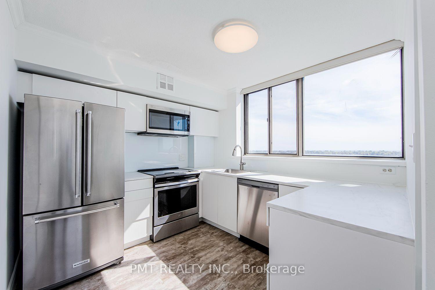 Photo 7 of Unit 1502, 270 Queens Quay W, Toronto, Waterfront Communities — HOMEH