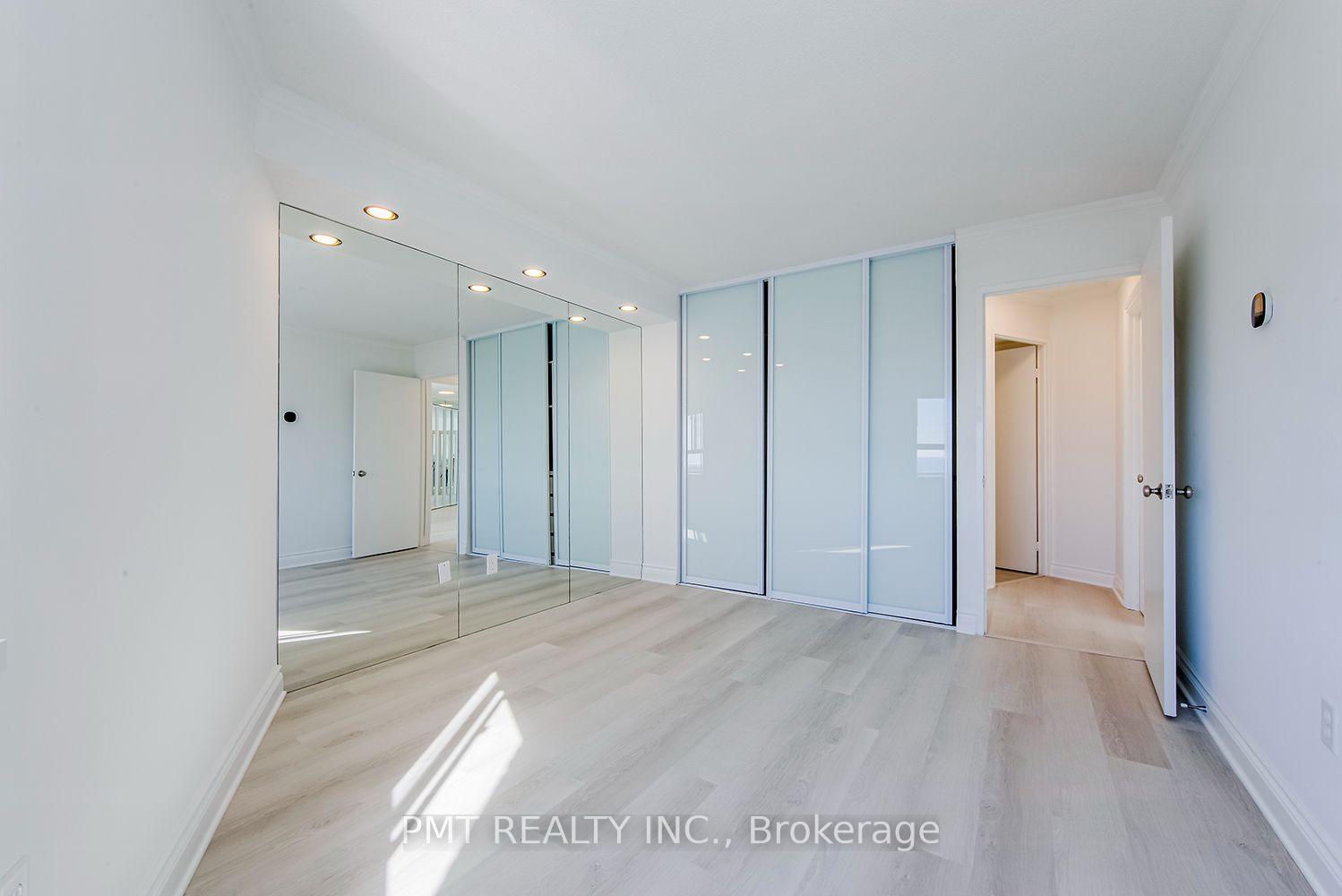Photo 25 of Unit 1502, 270 Queens Quay W, Toronto, Waterfront Communities — HOMEH