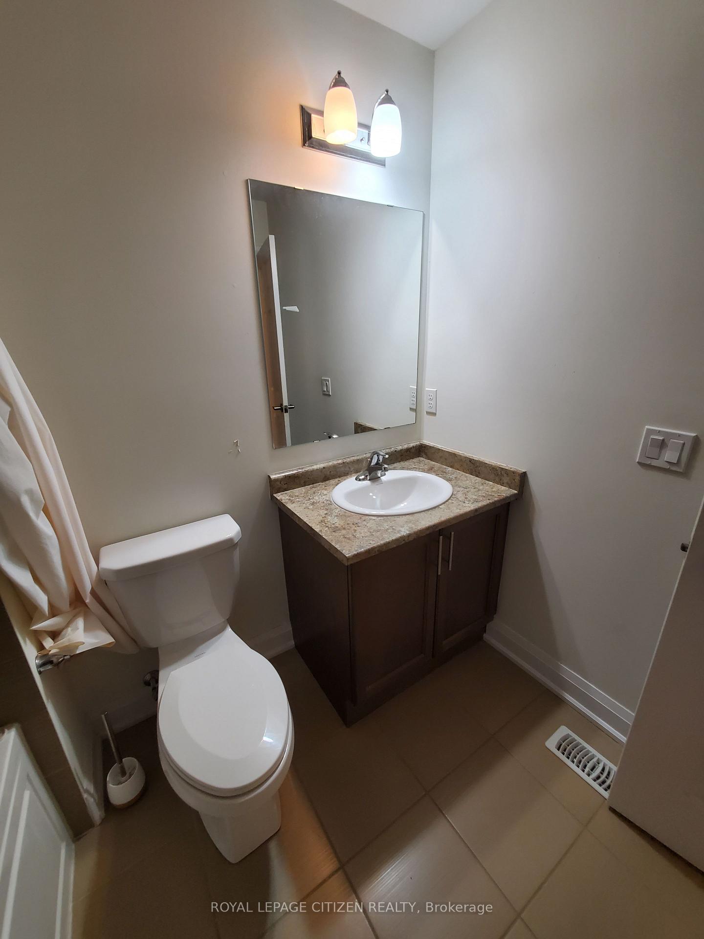 Photo 22 of 211 Symington Avenue, Oshawa, Windfields — HOMEH
