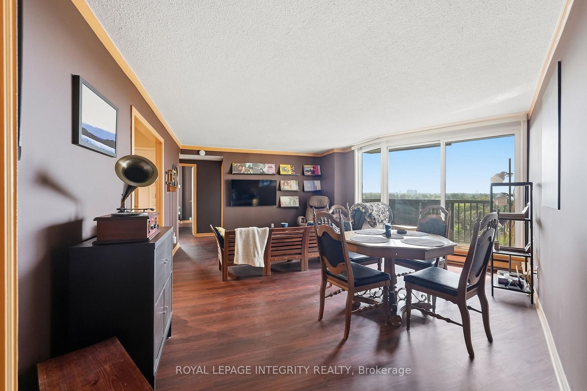 Photo 9 of Unit 806, 900 Dynes Road, Ottawa, Carleton Square — HOMEH