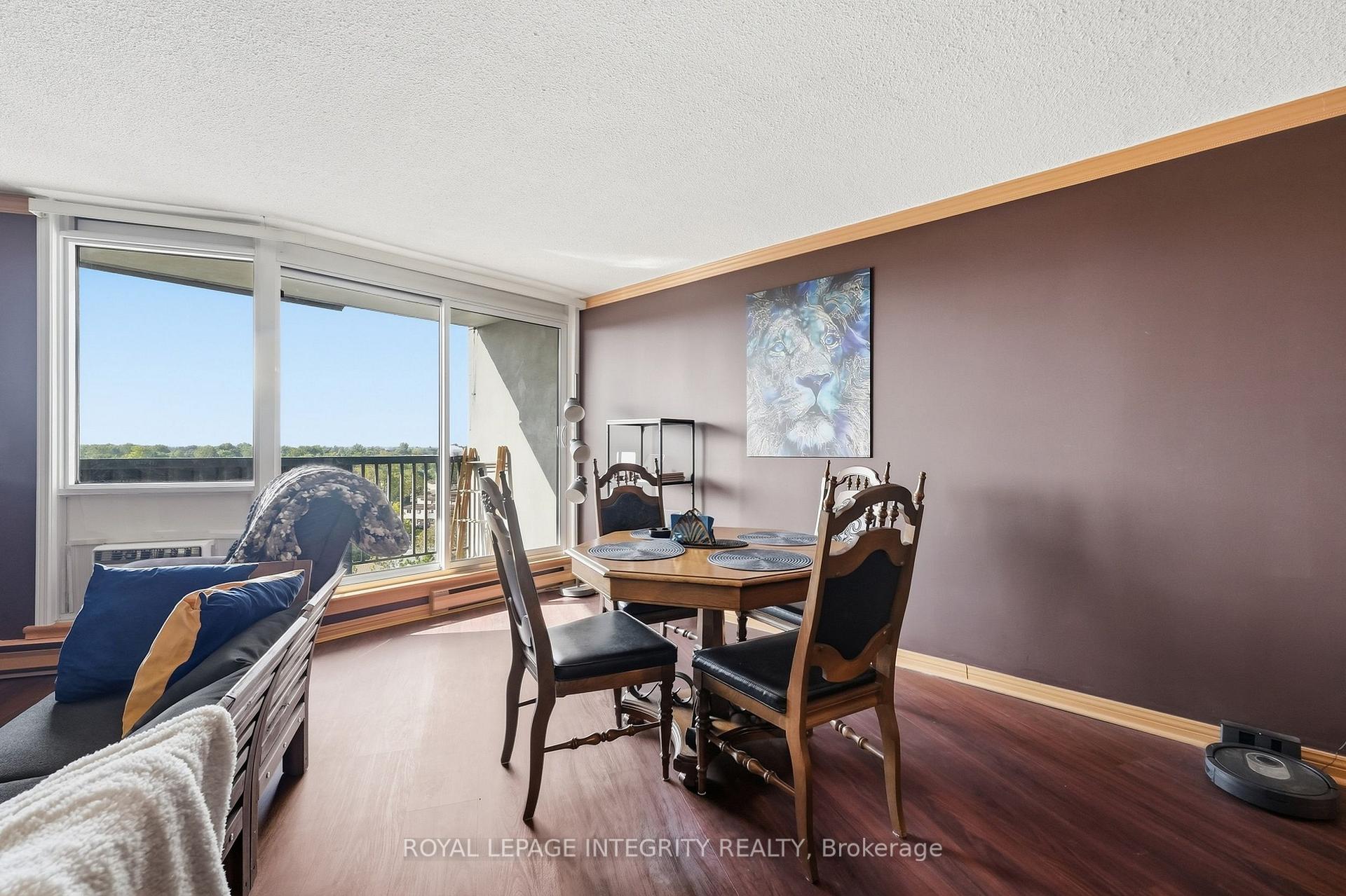 Photo 11 of Unit 806, 900 Dynes Road, Ottawa, Carleton Square — HOMEH
