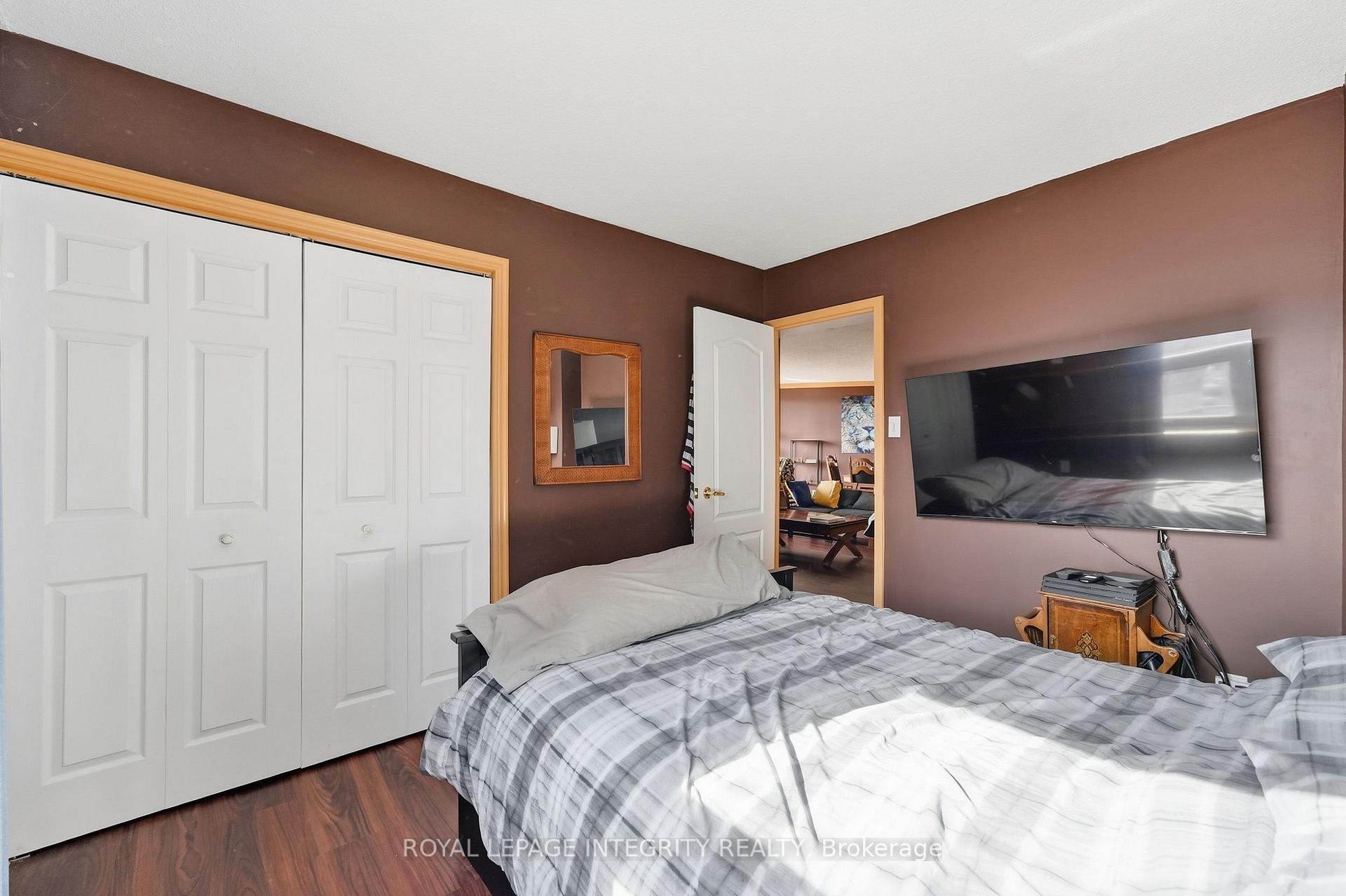 Photo 18 of Unit 806, 900 Dynes Road, Ottawa, Carleton Square — HOMEH