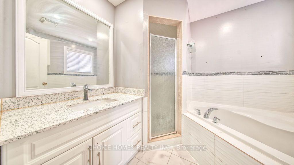 Photo 25 of 27 Savita Road, Brampton, Fletcher's Meadow — HOMEH
