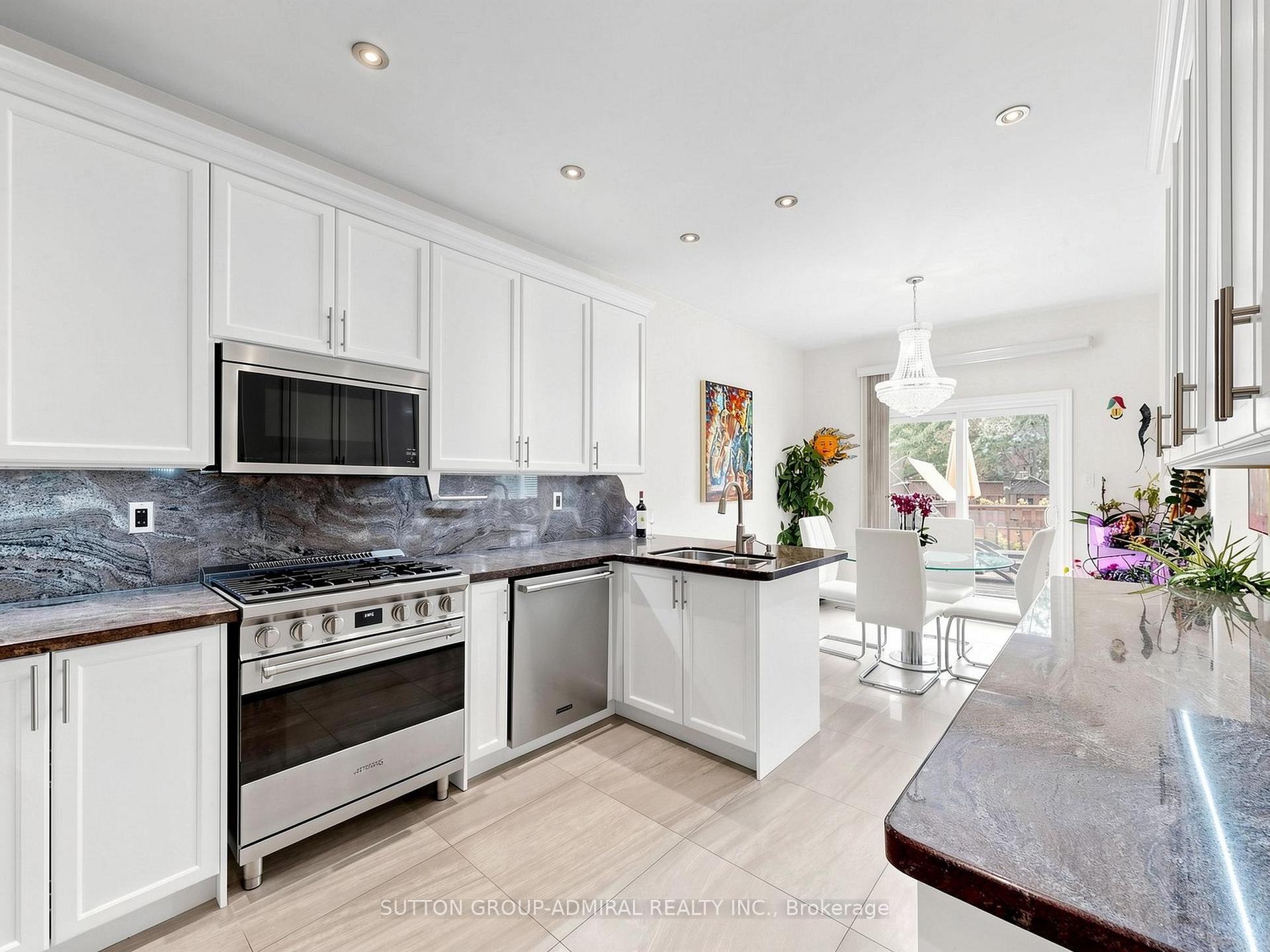 Photo 18 of 41 Ravel Drive, Vaughan, Patterson — HOMEH