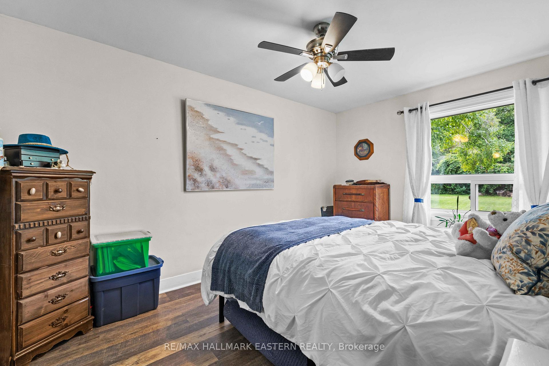 Photo 15 of 917 Webber Avenue, Peterborough, Otonabee Ward 1 — HOMEH