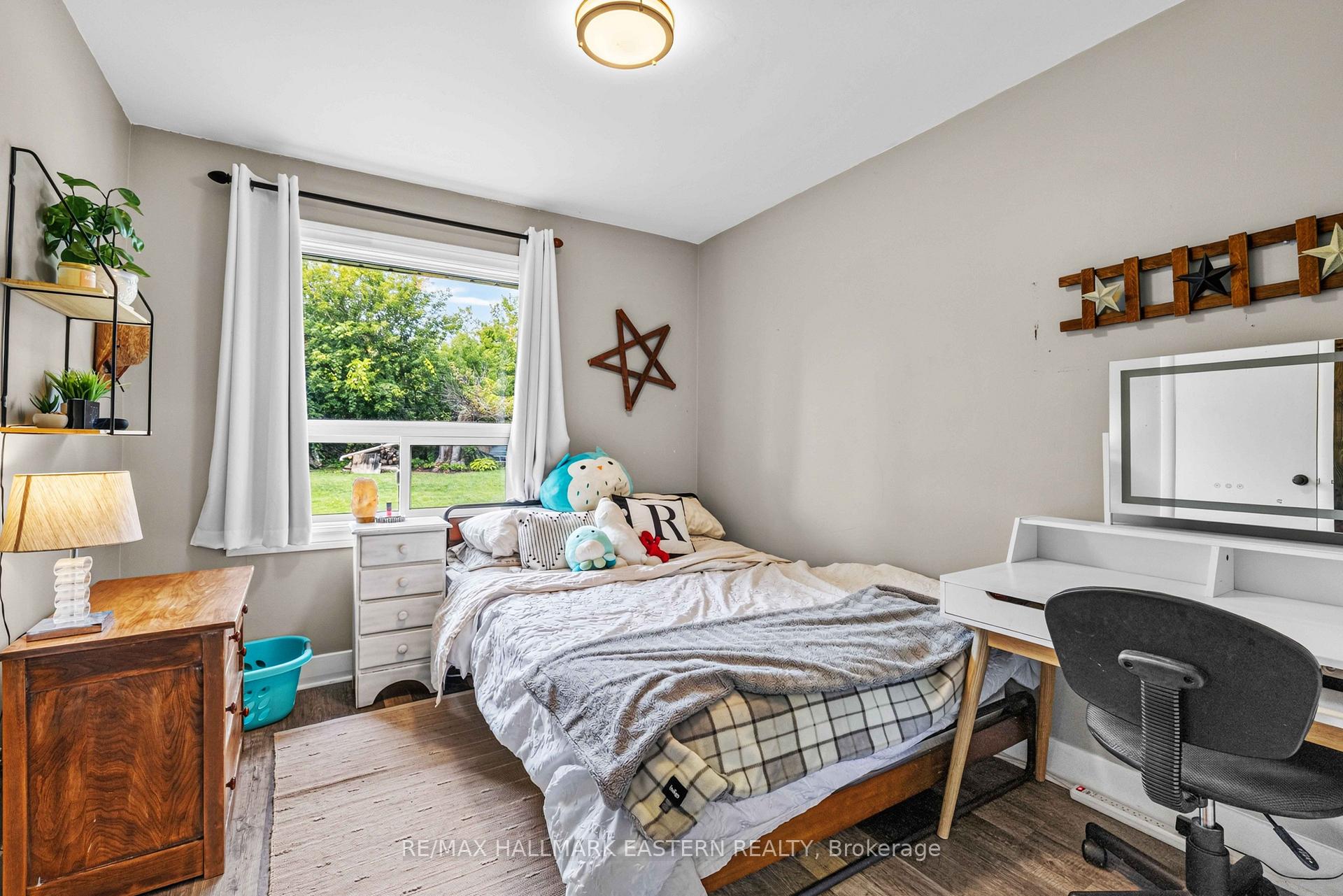 Photo 19 of 917 Webber Avenue, Peterborough, Otonabee Ward 1 — HOMEH