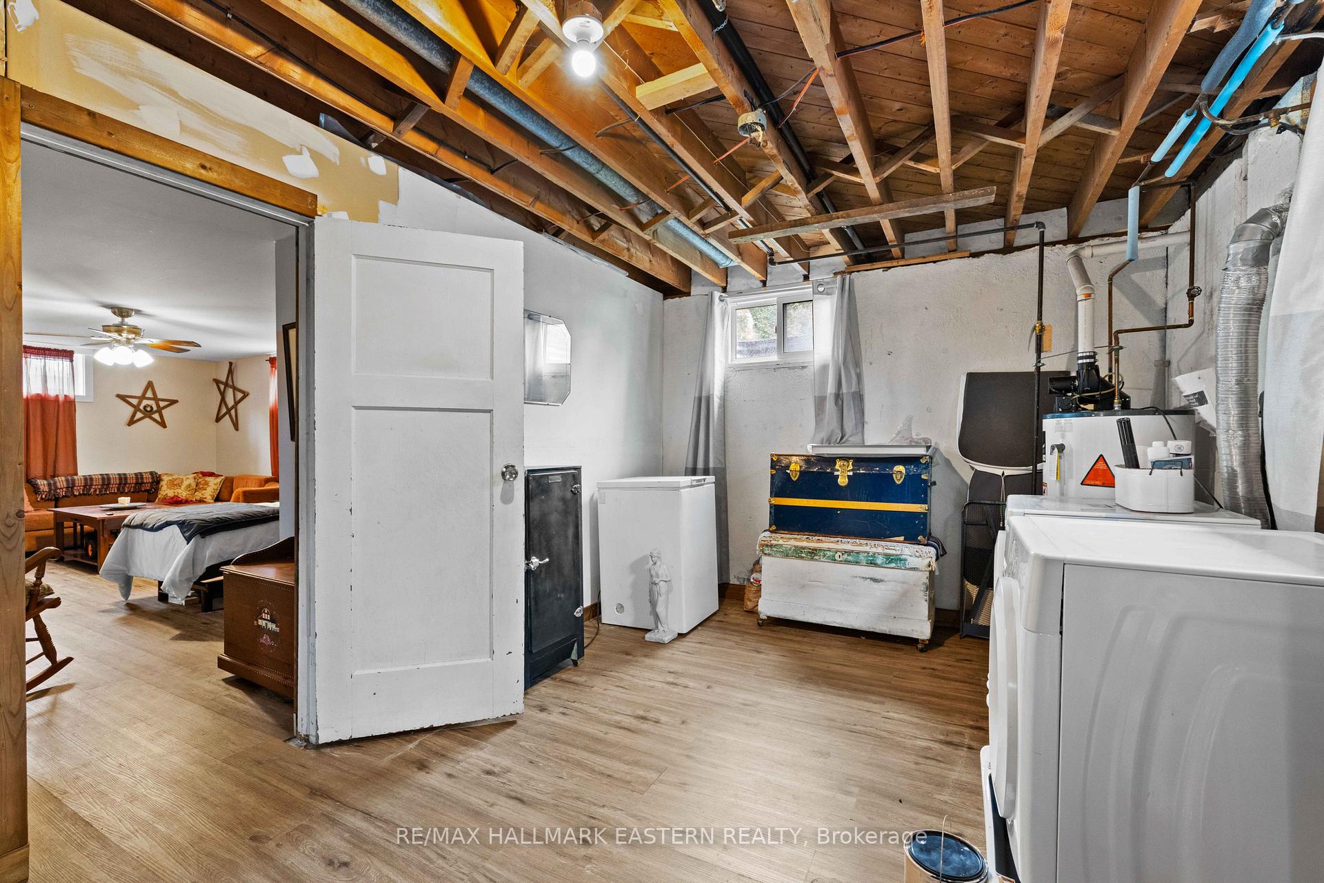 Photo 28 of 917 Webber Avenue, Peterborough, Otonabee Ward 1 — HOMEH