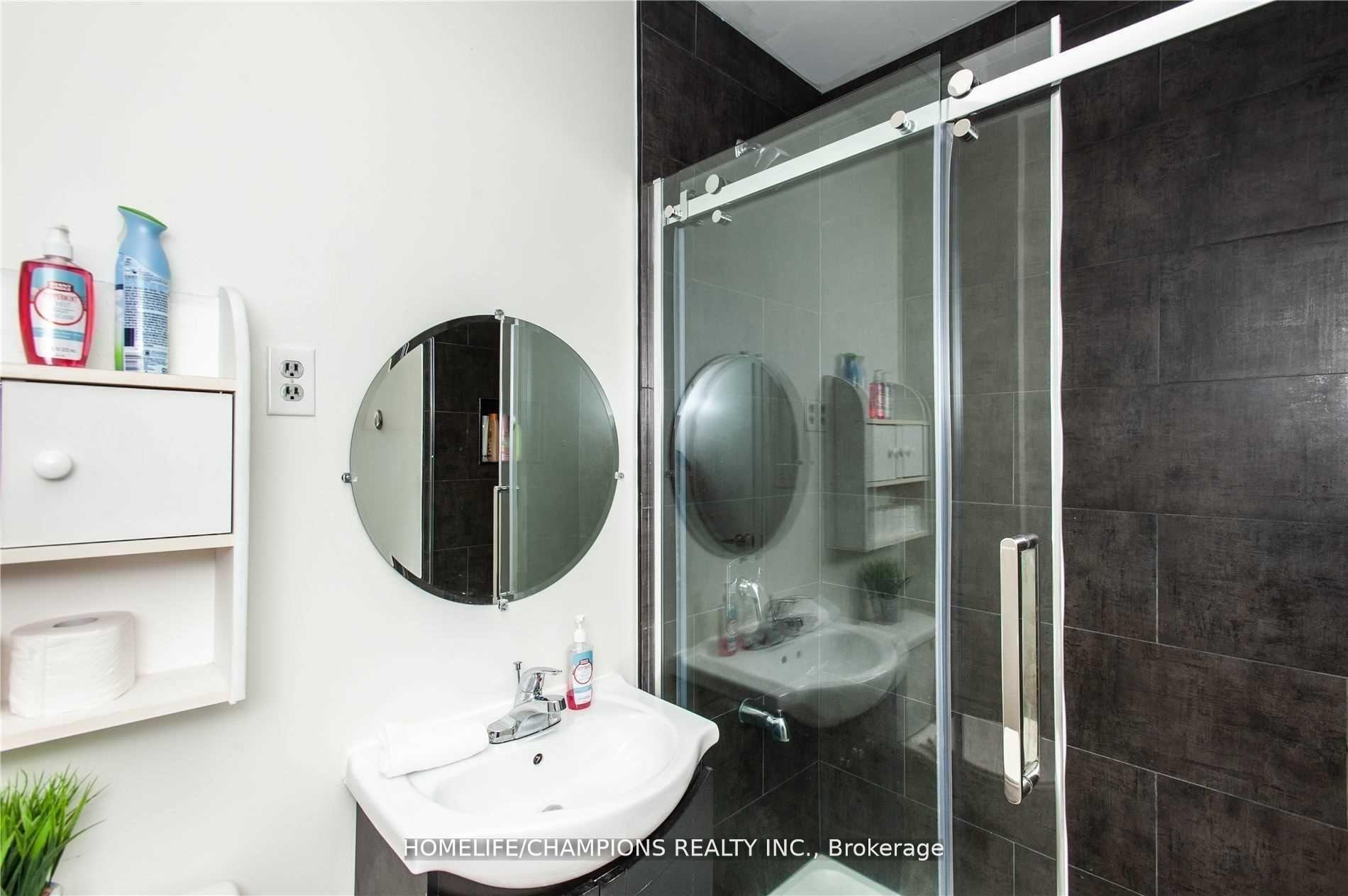 Photo 10 of 106 Lamb Avenue, Toronto, Greenwood-Coxwell — HOMEH
