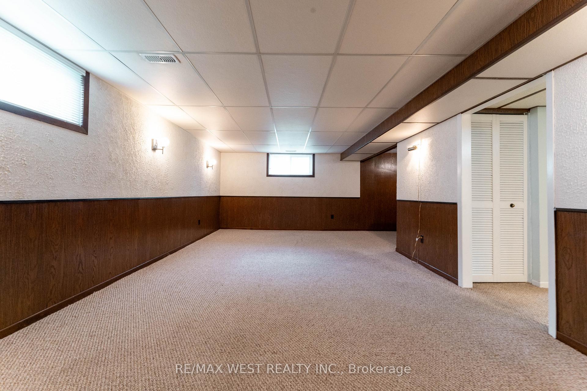 Photo 30 of 203 Lupin Drive, Whitby, Downtown Whitby — HOMEH