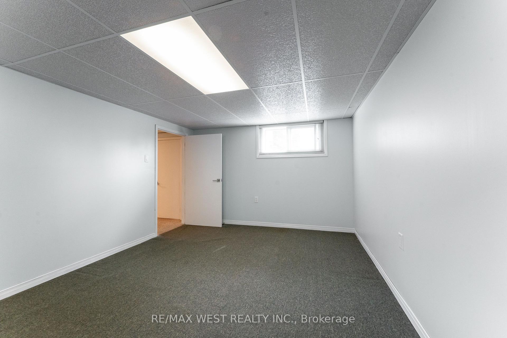 Photo 40 of 203 Lupin Drive, Whitby, Downtown Whitby — HOMEH