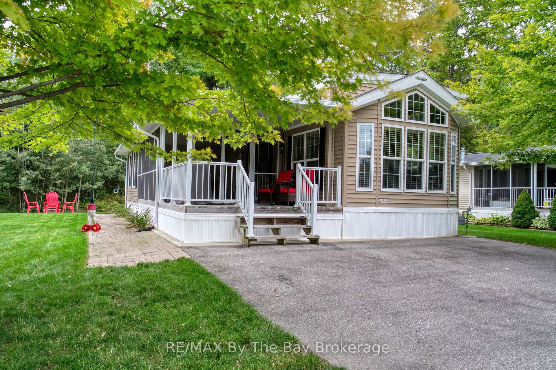 Photo of 107 Madawaska Trail