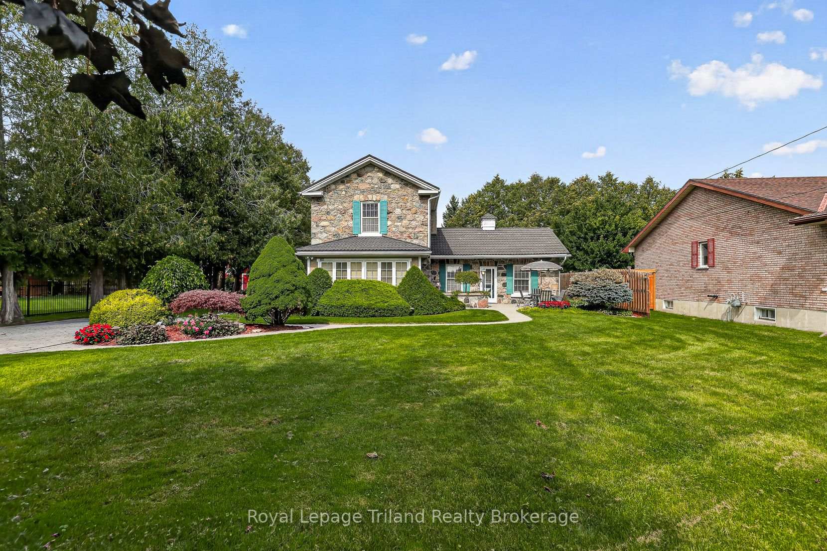Photo 4 of 184 Washington Street, Zorra, Thamesford — HOMEH