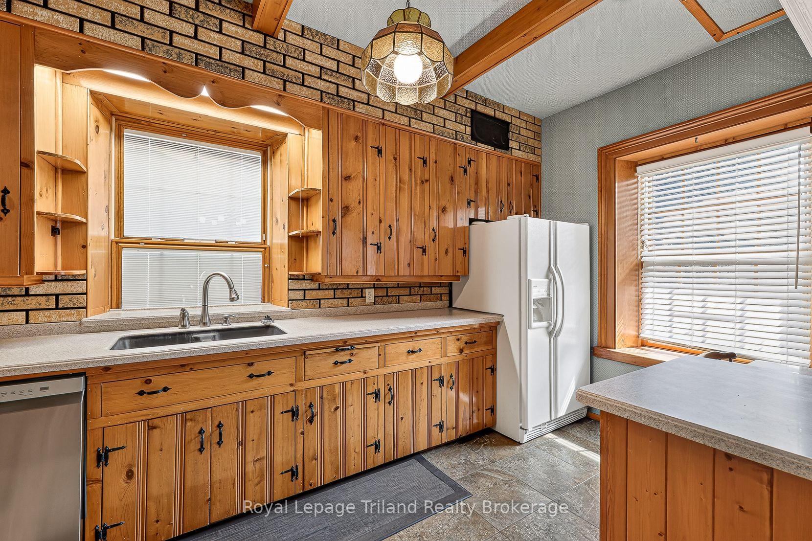 Photo 13 of 184 Washington Street, Zorra, Thamesford — HOMEH