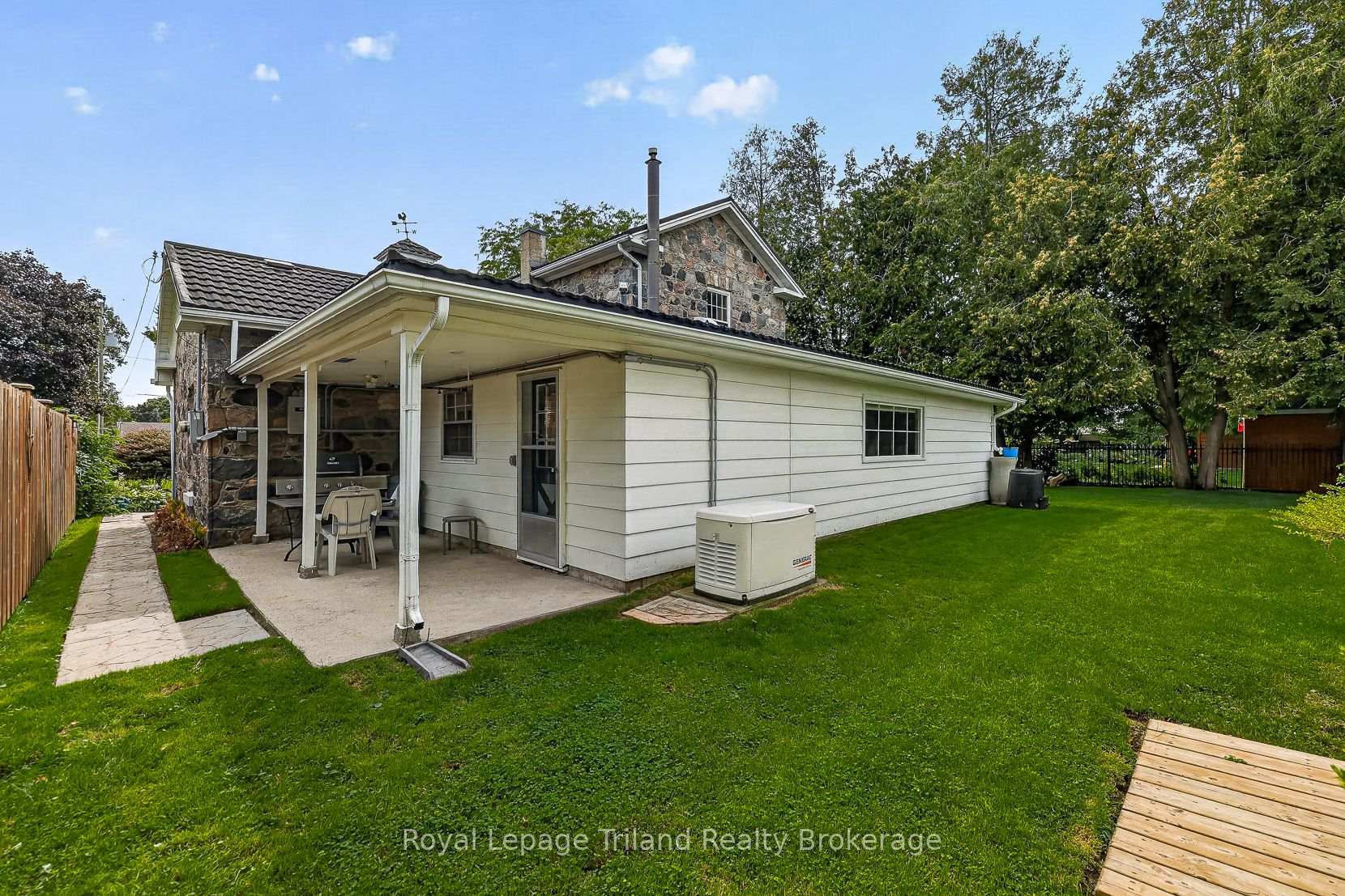 Photo 39 of 184 Washington Street, Zorra, Thamesford — HOMEH