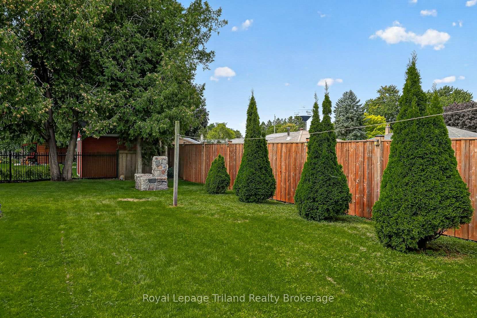 Photo 41 of 184 Washington Street, Zorra, Thamesford — HOMEH