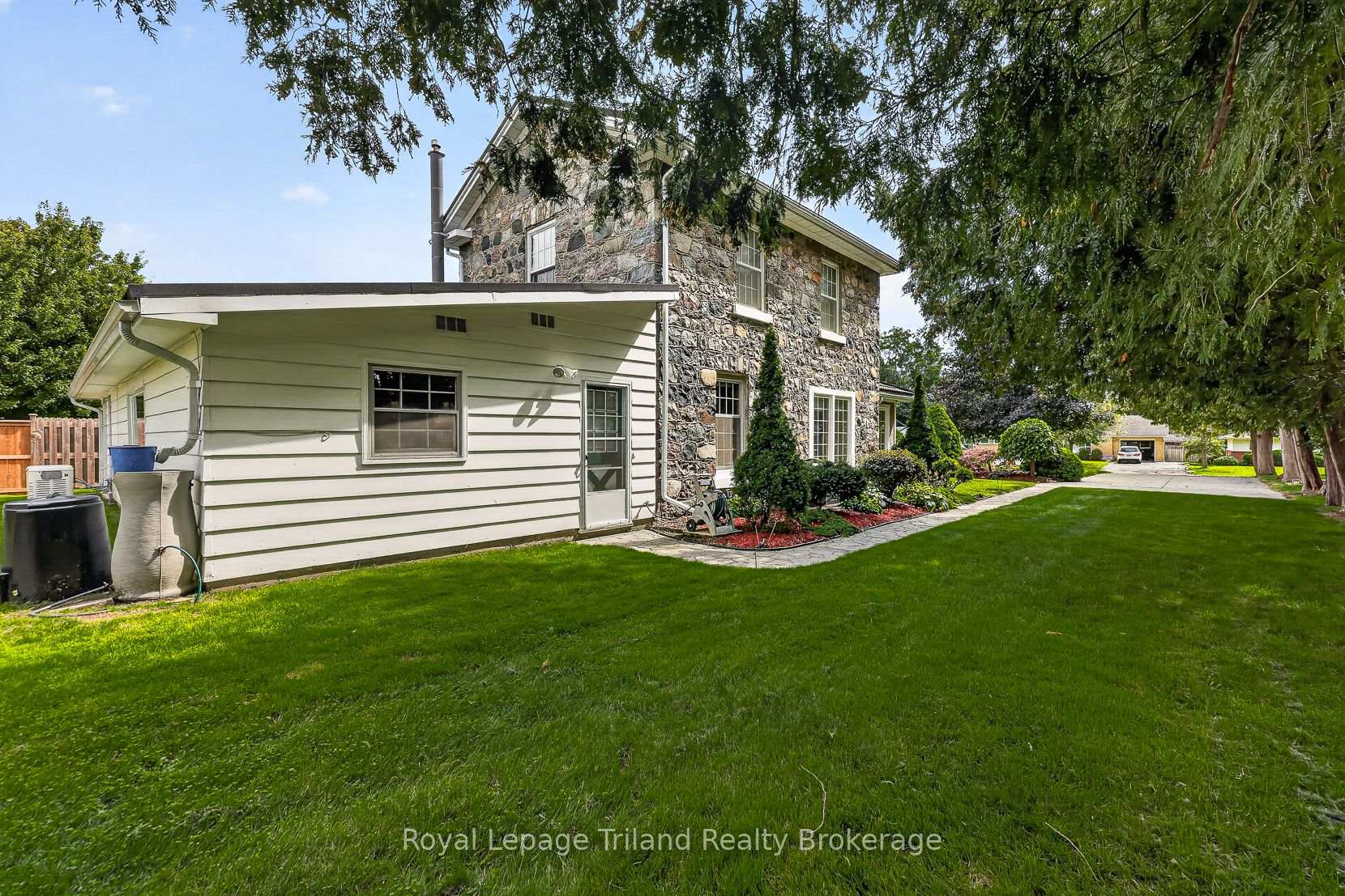 Photo 44 of 184 Washington Street, Zorra, Thamesford — HOMEH