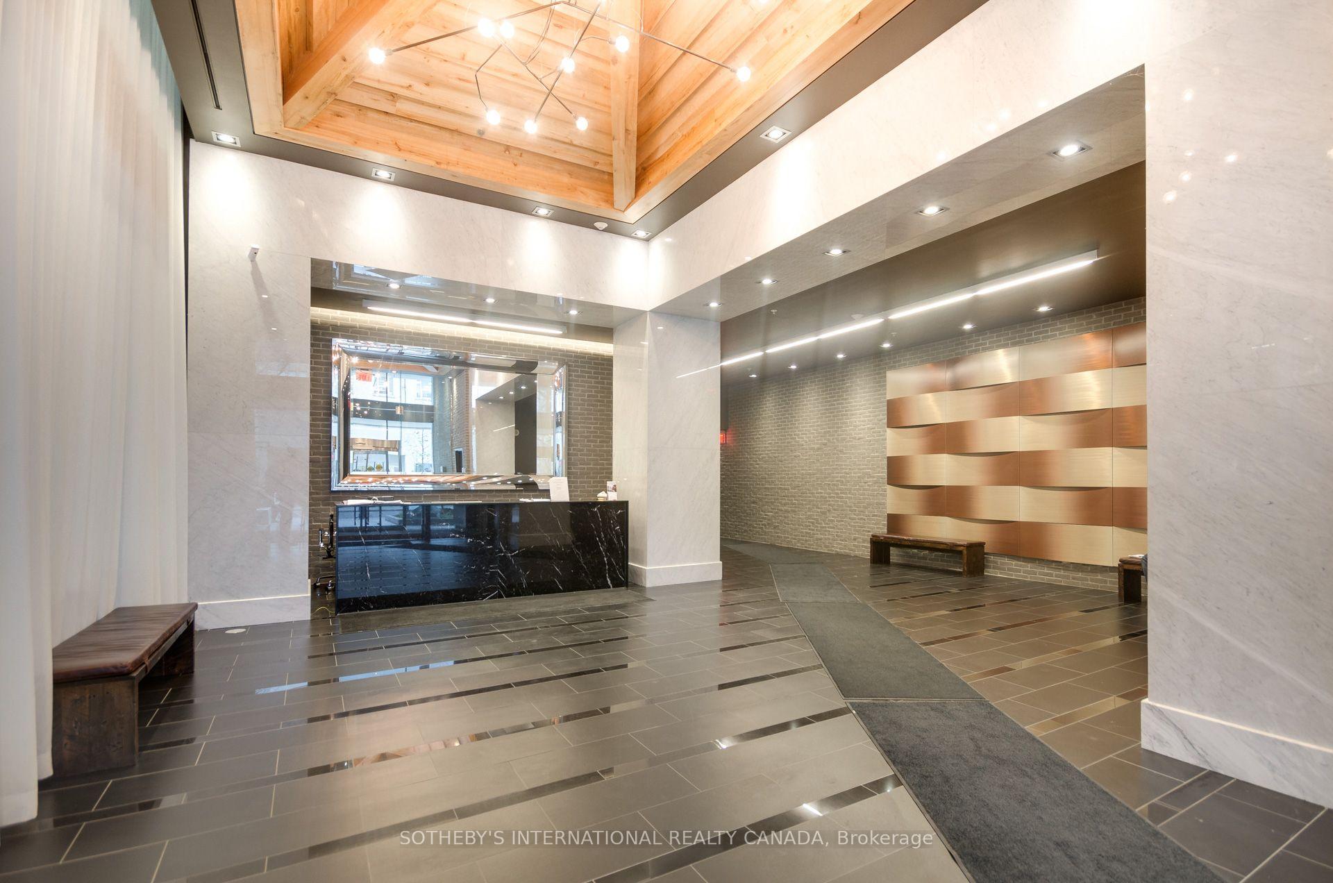Photo 5 of Unit 1913, 210 Simoce Street, Toronto, Kensington-Chinatown — HOMEH