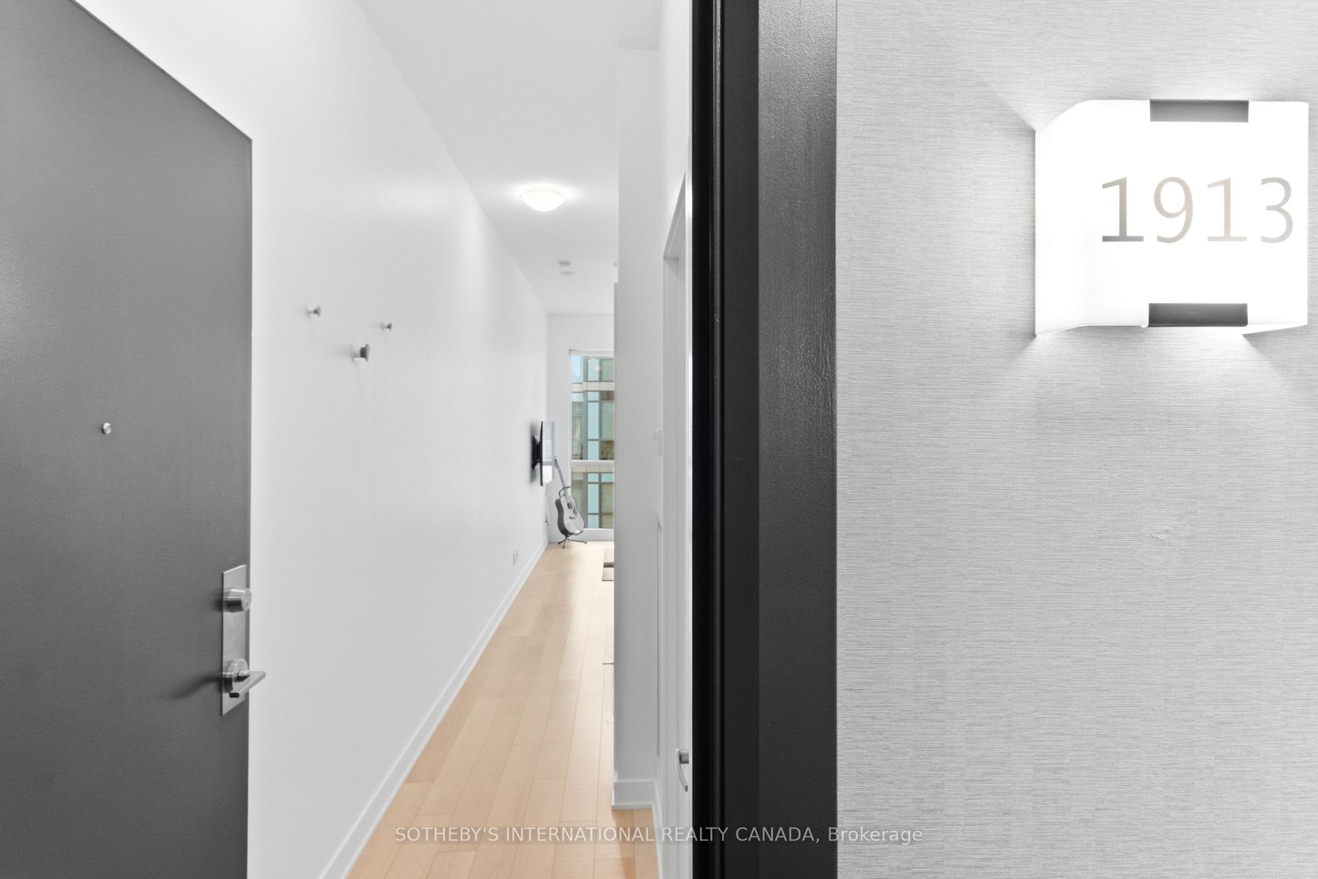 Photo 6 of Unit 1913, 210 Simoce Street, Toronto, Kensington-Chinatown — HOMEH